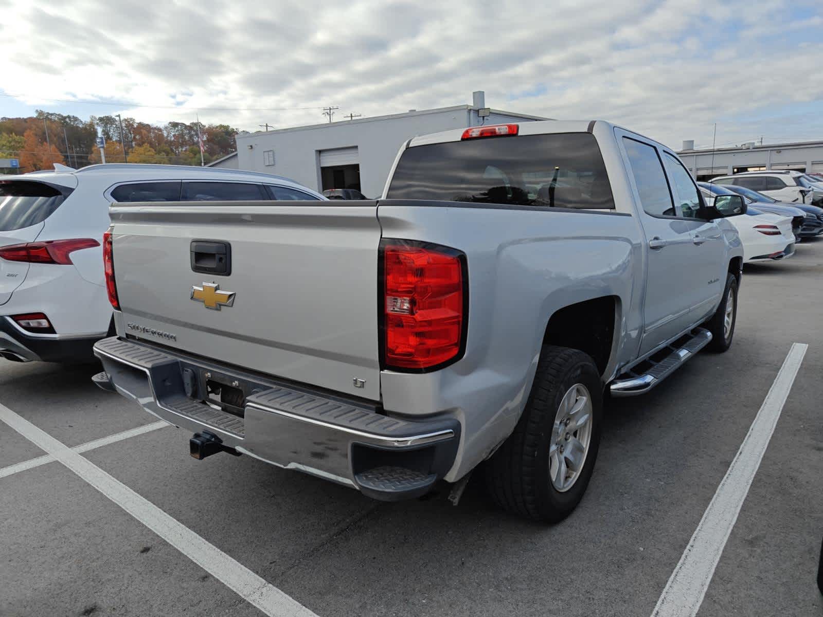 2016 Chevrolet Silverado 1500 LT 2WD Crew Cab 143.5 3