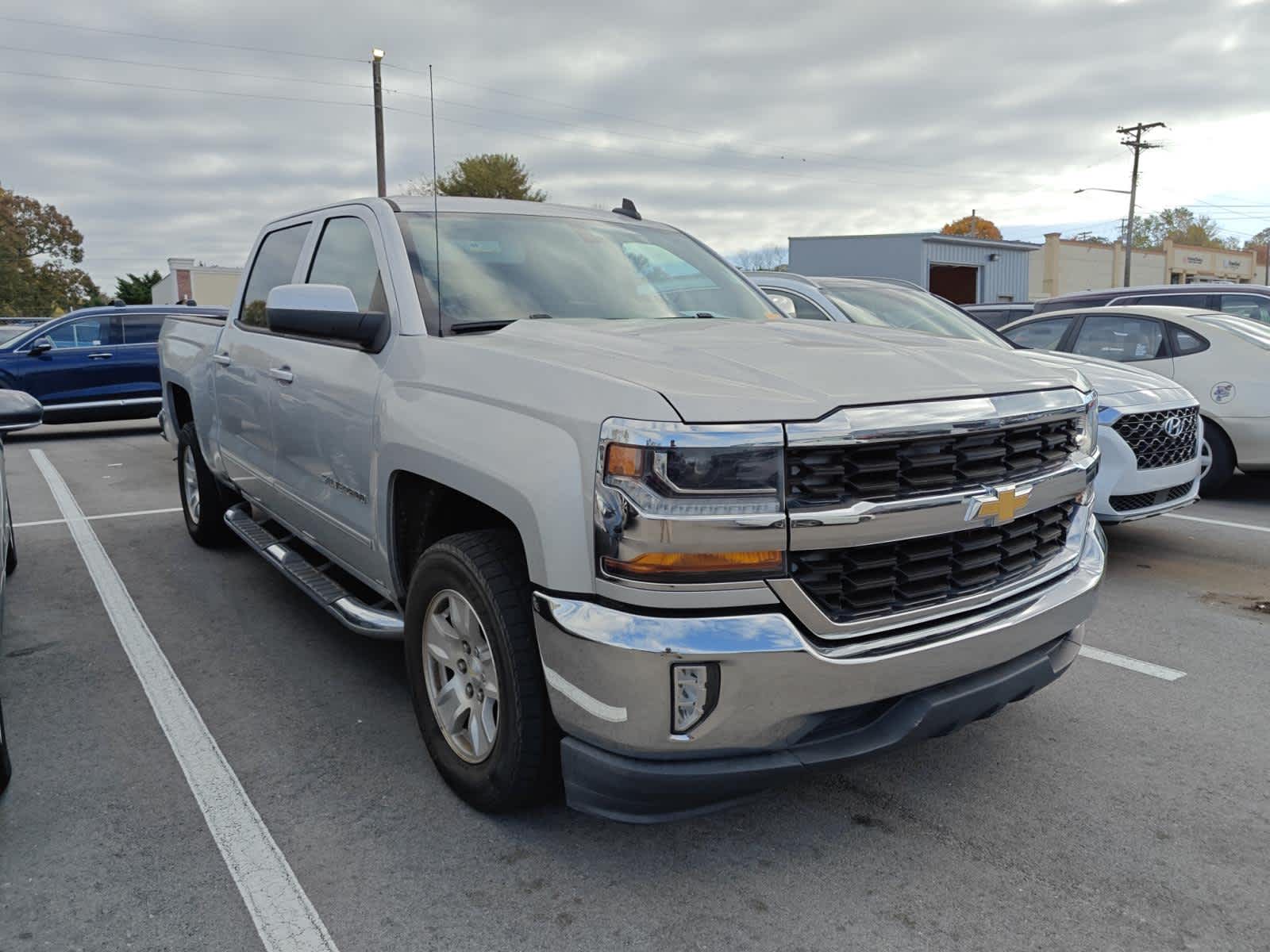 2016 Chevrolet Silverado 1500 LT 2WD Crew Cab 143.5 2