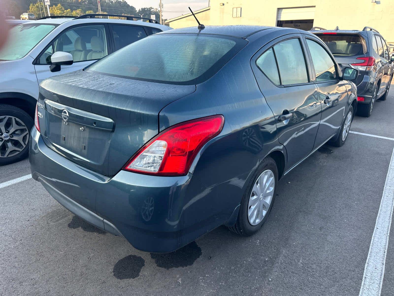 2016 Nissan Versa S 3