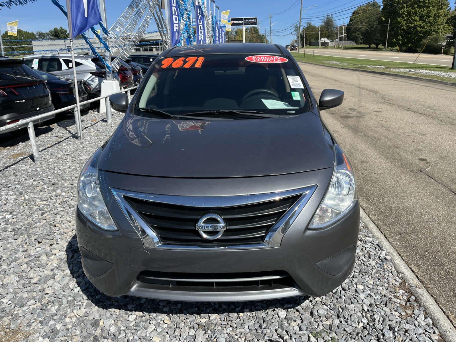 2016 Nissan Versa S Plus 3