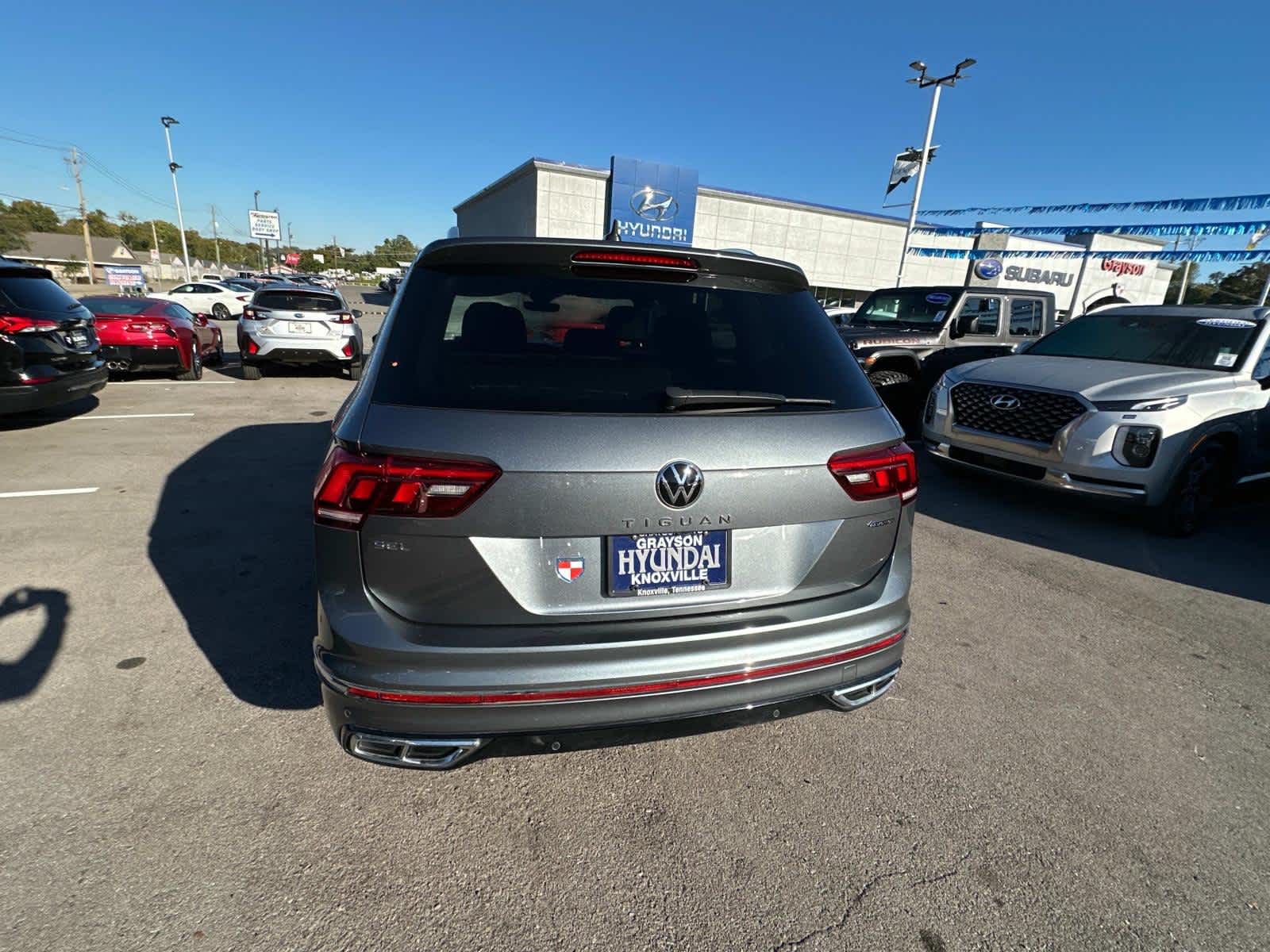 2022 Volkswagen Tiguan SEL R-Line 7