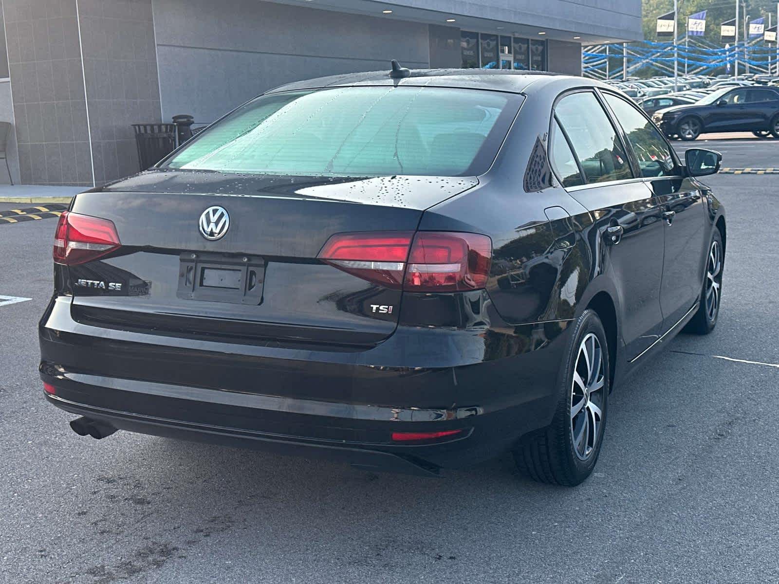 2017 Volkswagen Jetta 1.4T SE 8