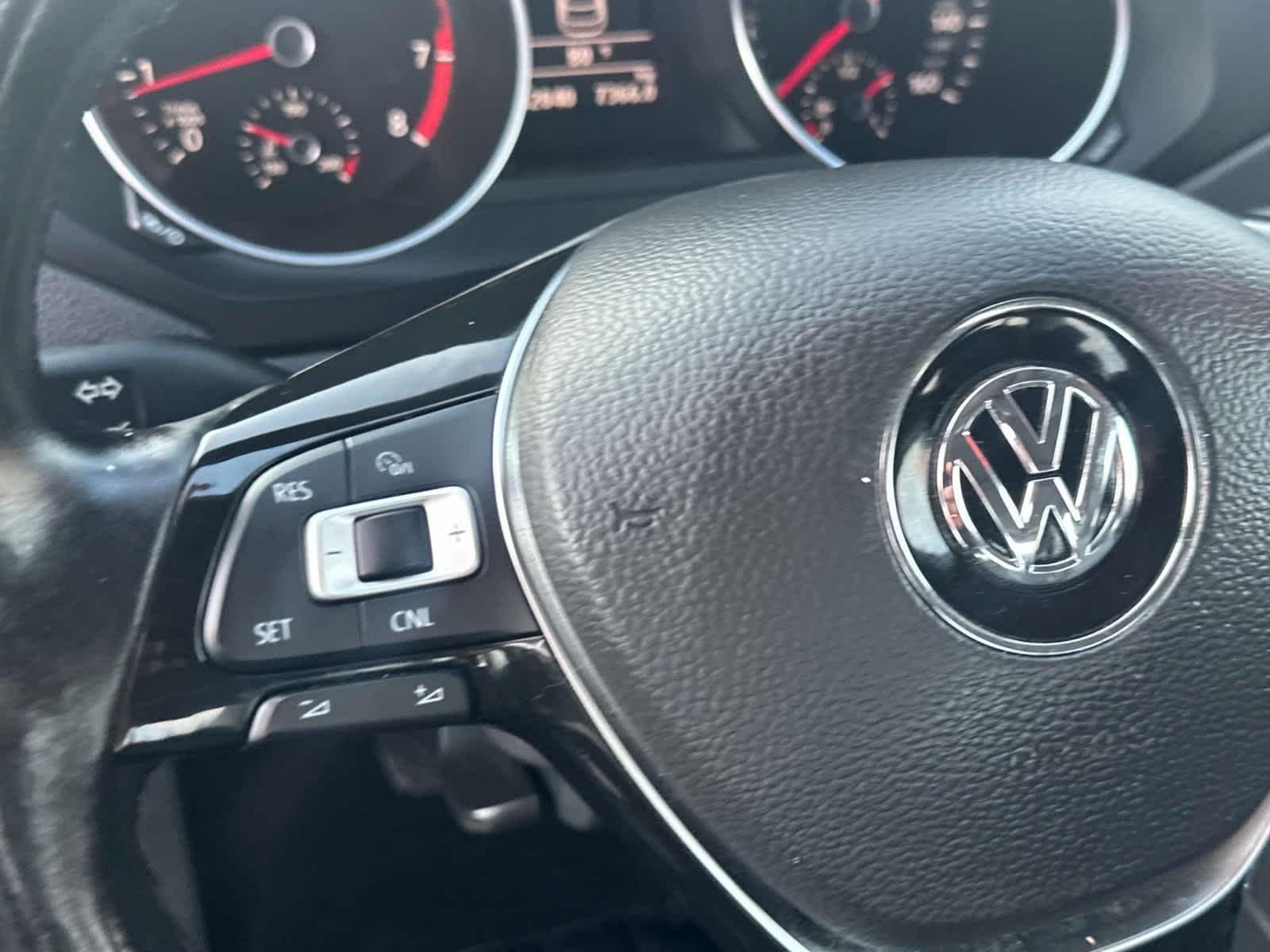 2017 Volkswagen Jetta 1.4T SE 17