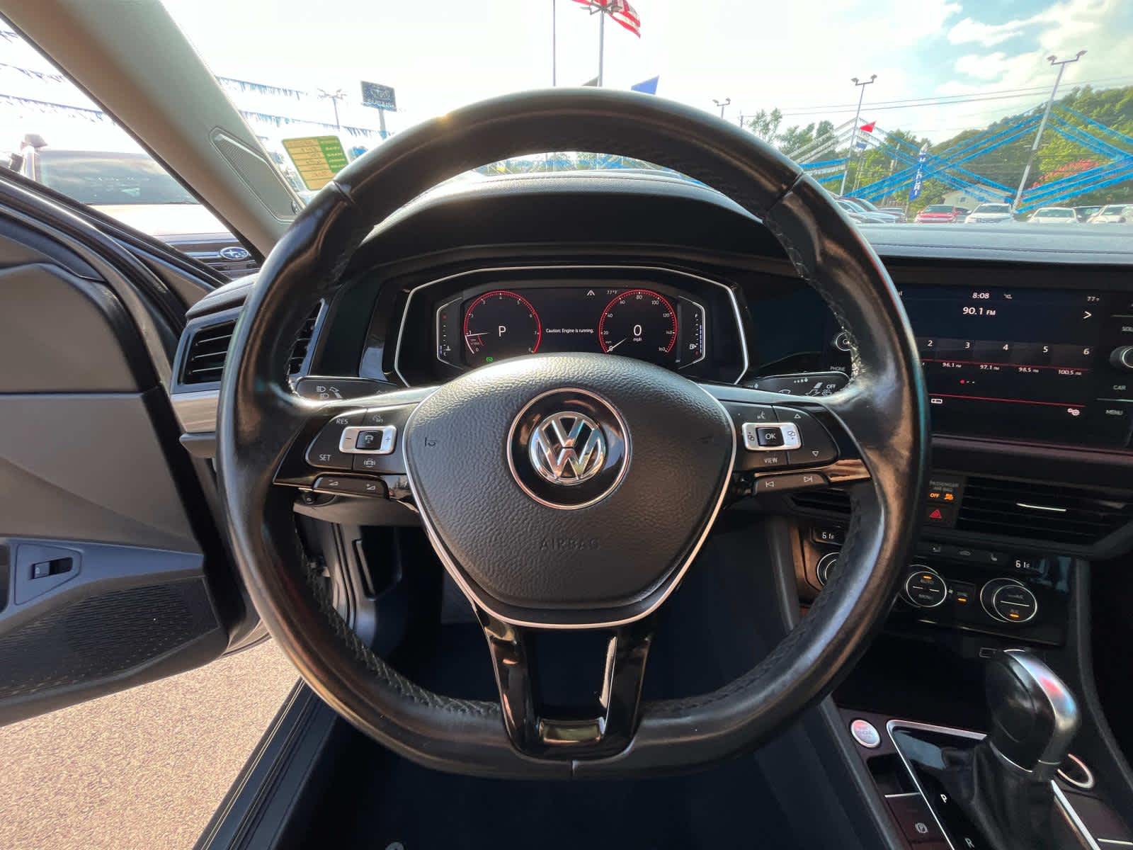 2019 Volkswagen Jetta SEL 17