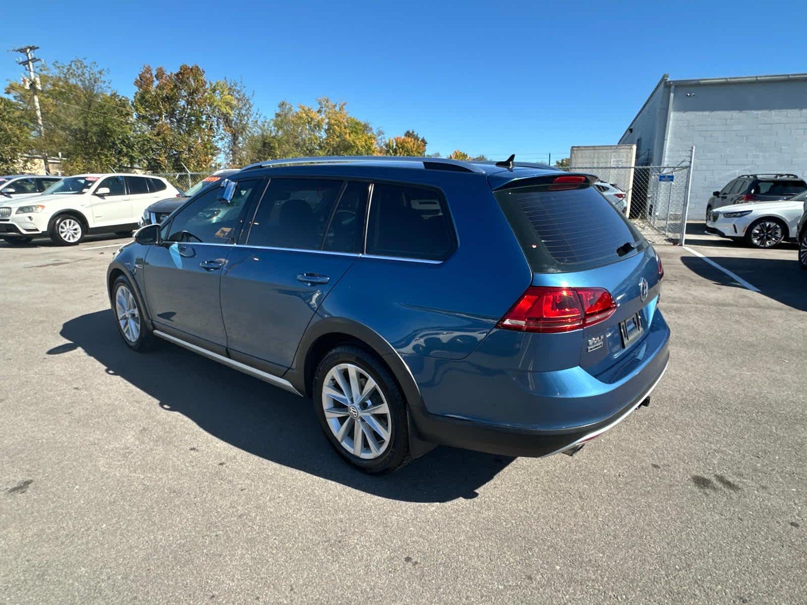 2017 Volkswagen Golf Alltrack S 6