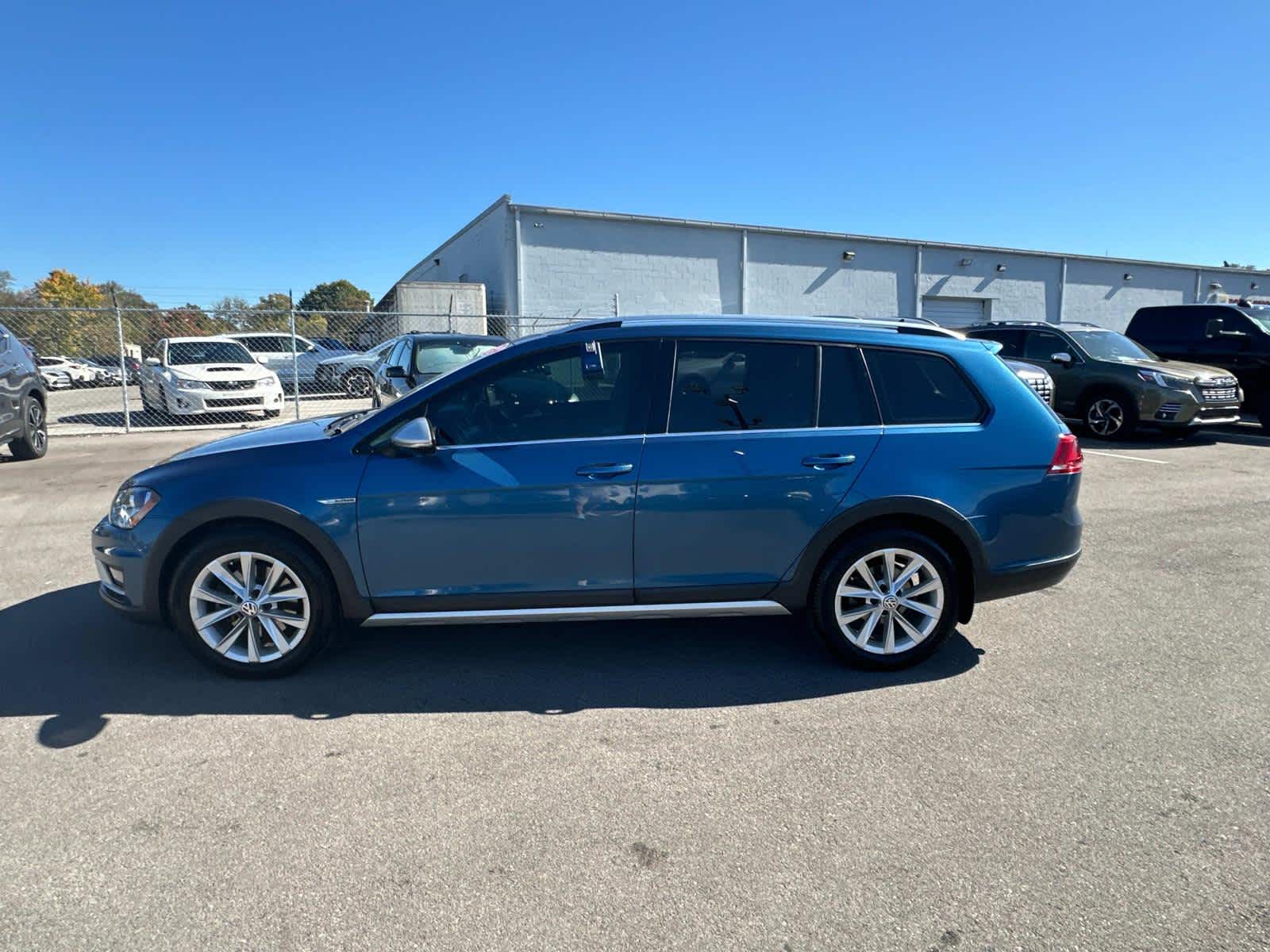 2017 Volkswagen Golf Alltrack S 5