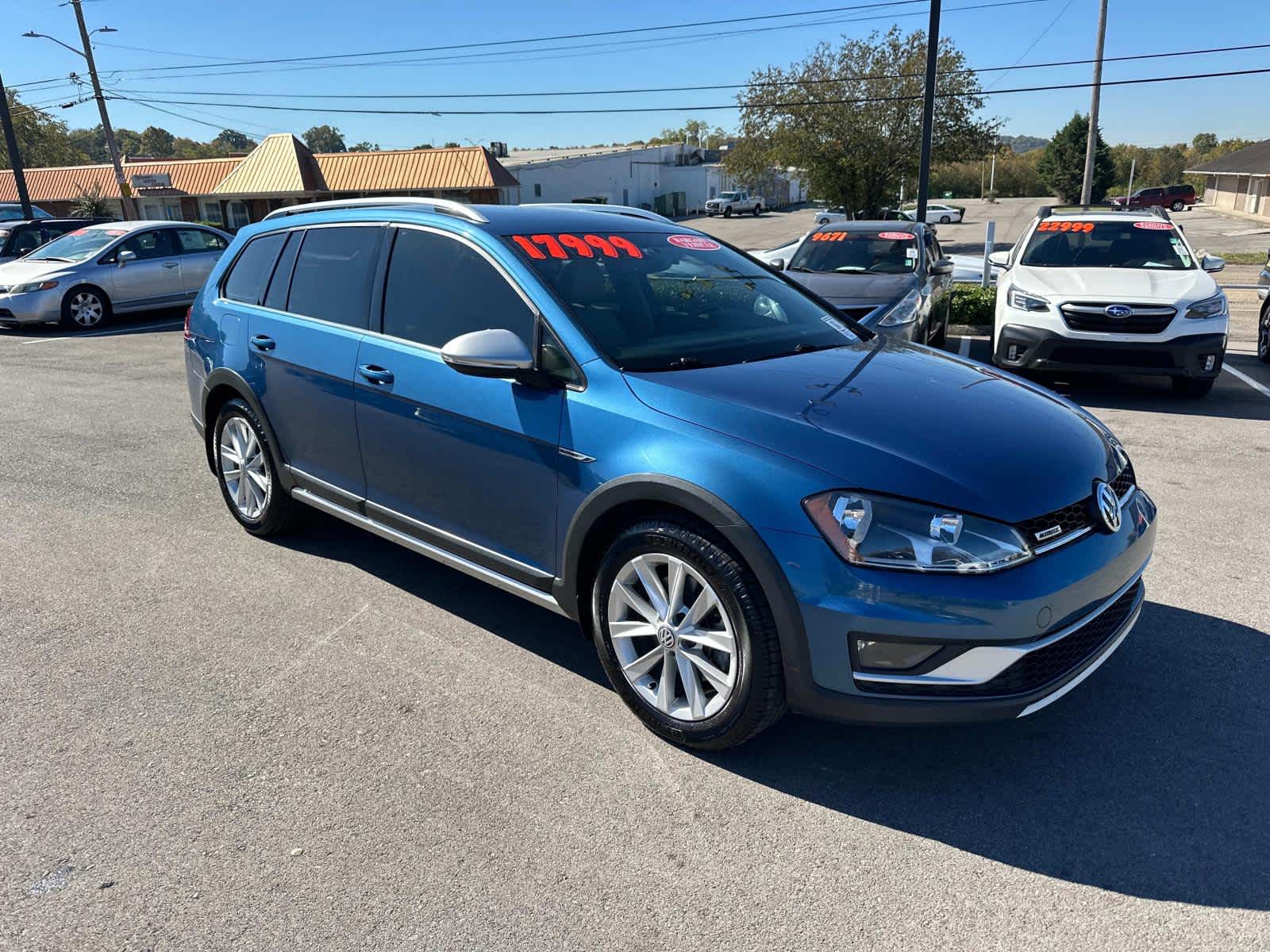 2017 Volkswagen Golf Alltrack S 2