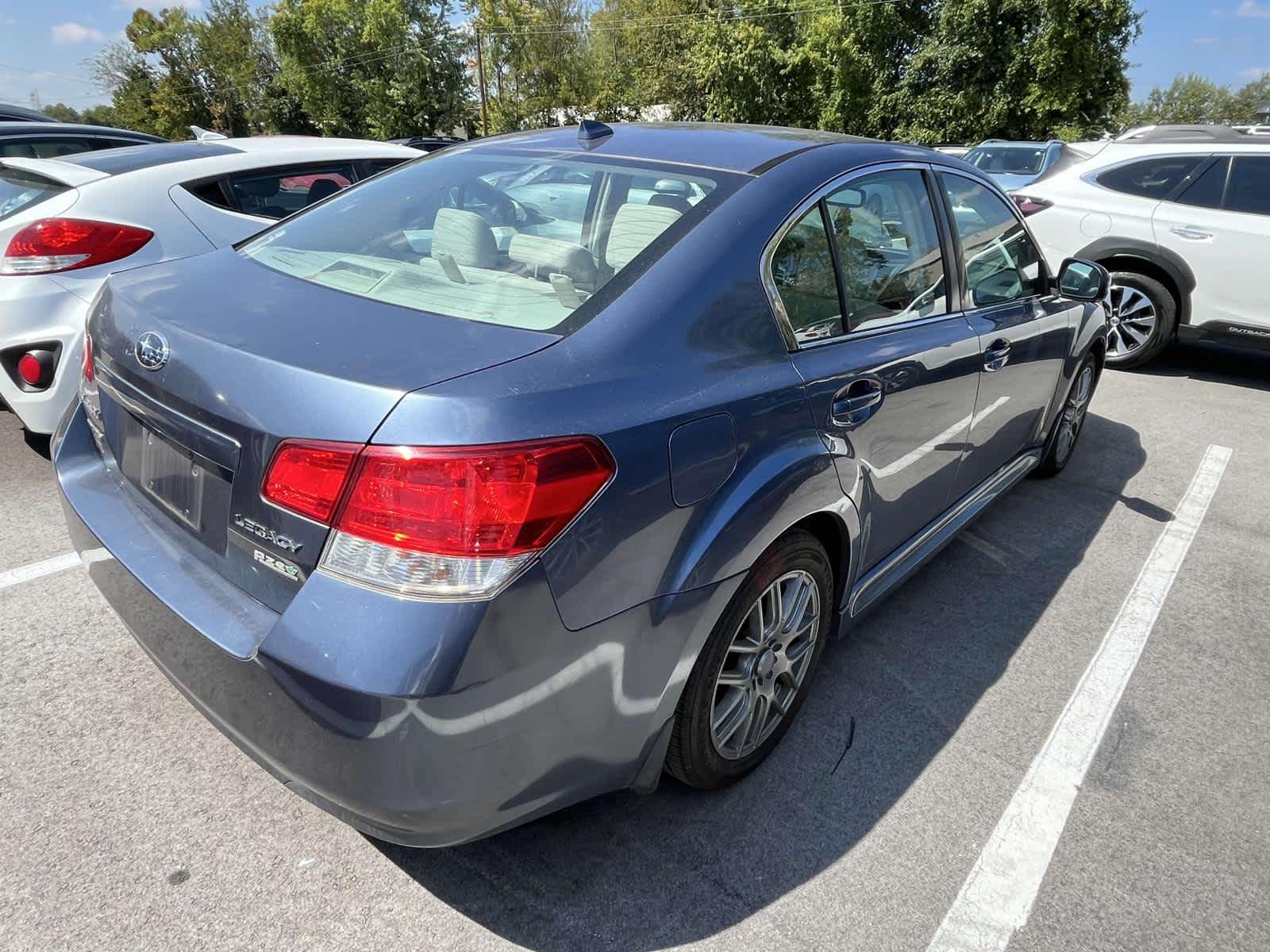 2014 Subaru Legacy 2.5i Premium 4