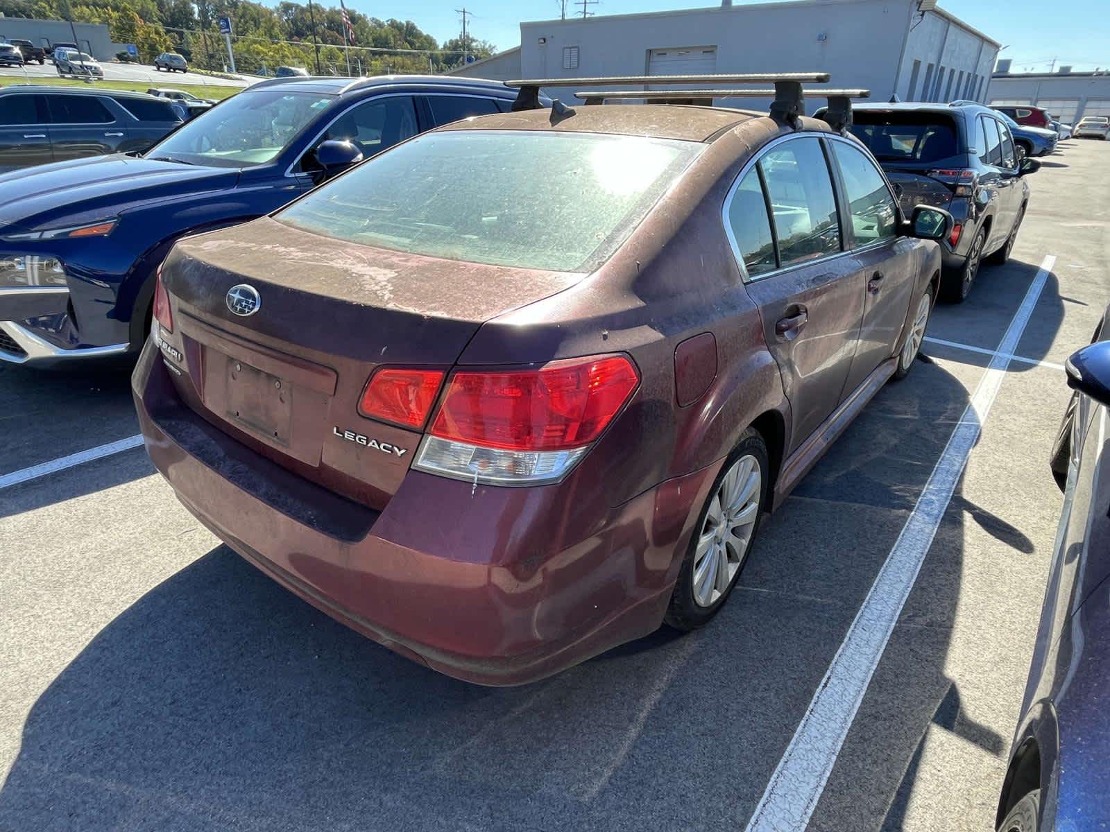 2011 Subaru Legacy 2.5i Ltd 3