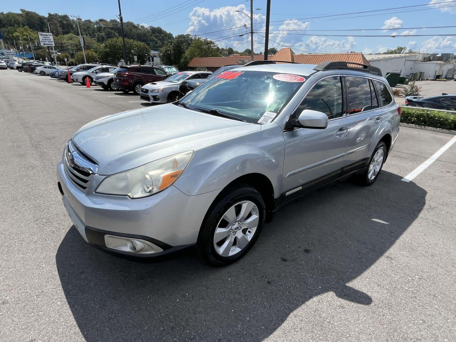 2012 Subaru Outback 2.5i Limited 4