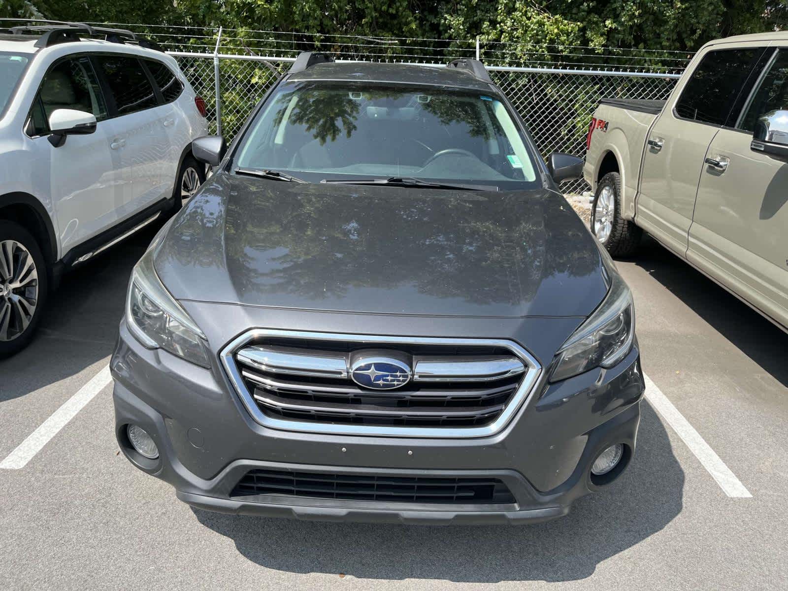 2019 Subaru Outback Premium 2