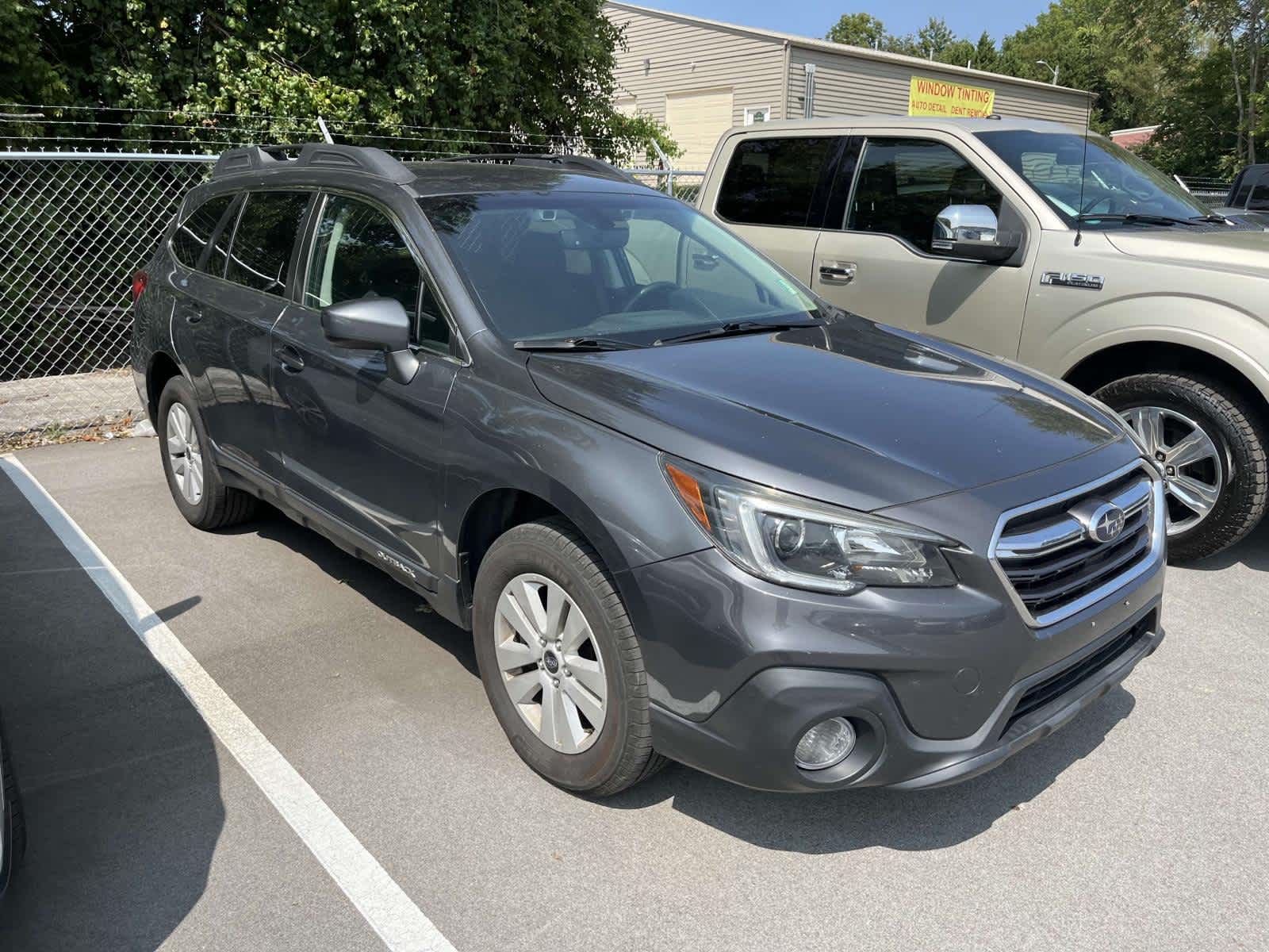 2019 Subaru Outback Premium 3