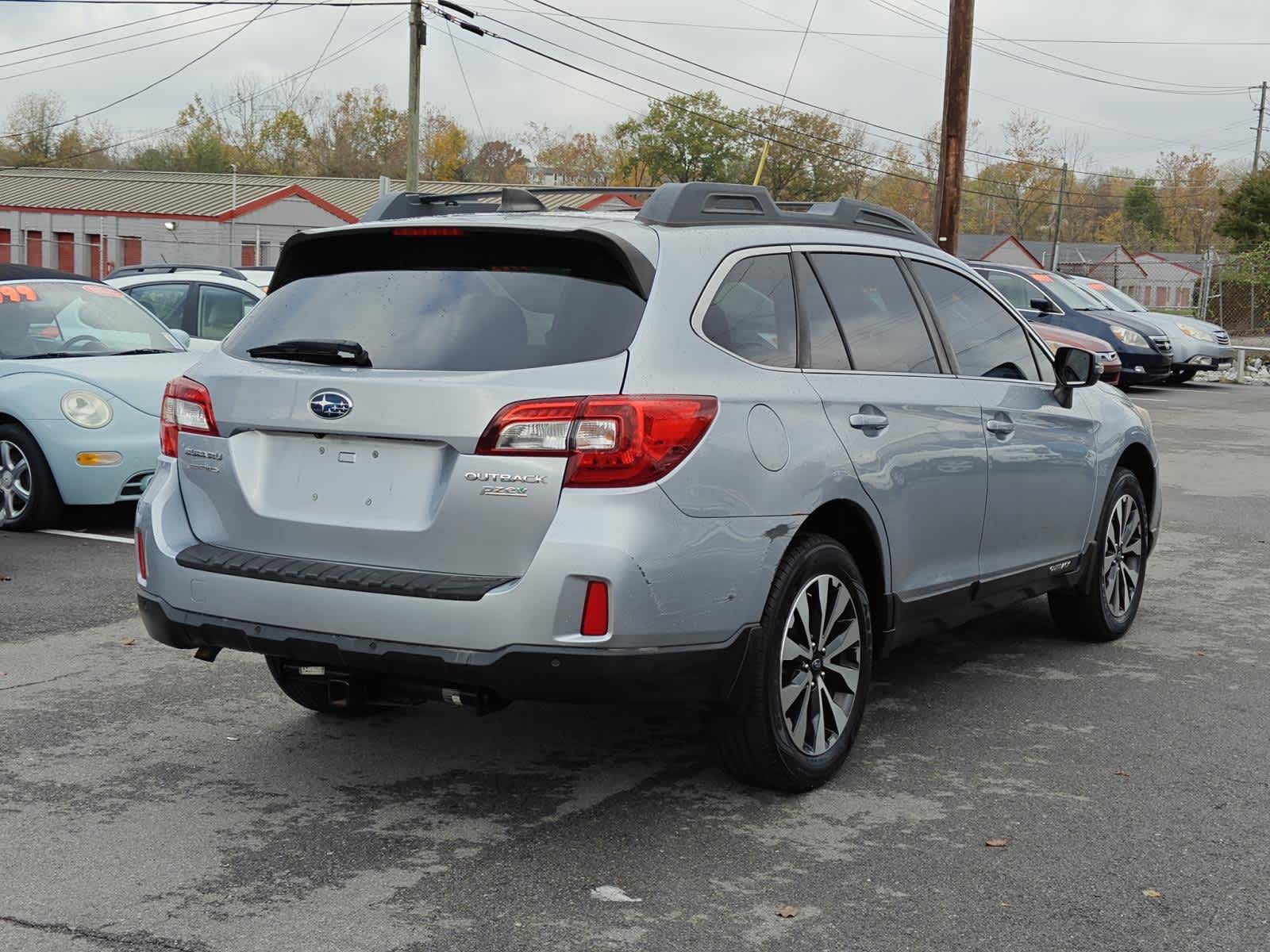 2017 Subaru Outback Limited 12