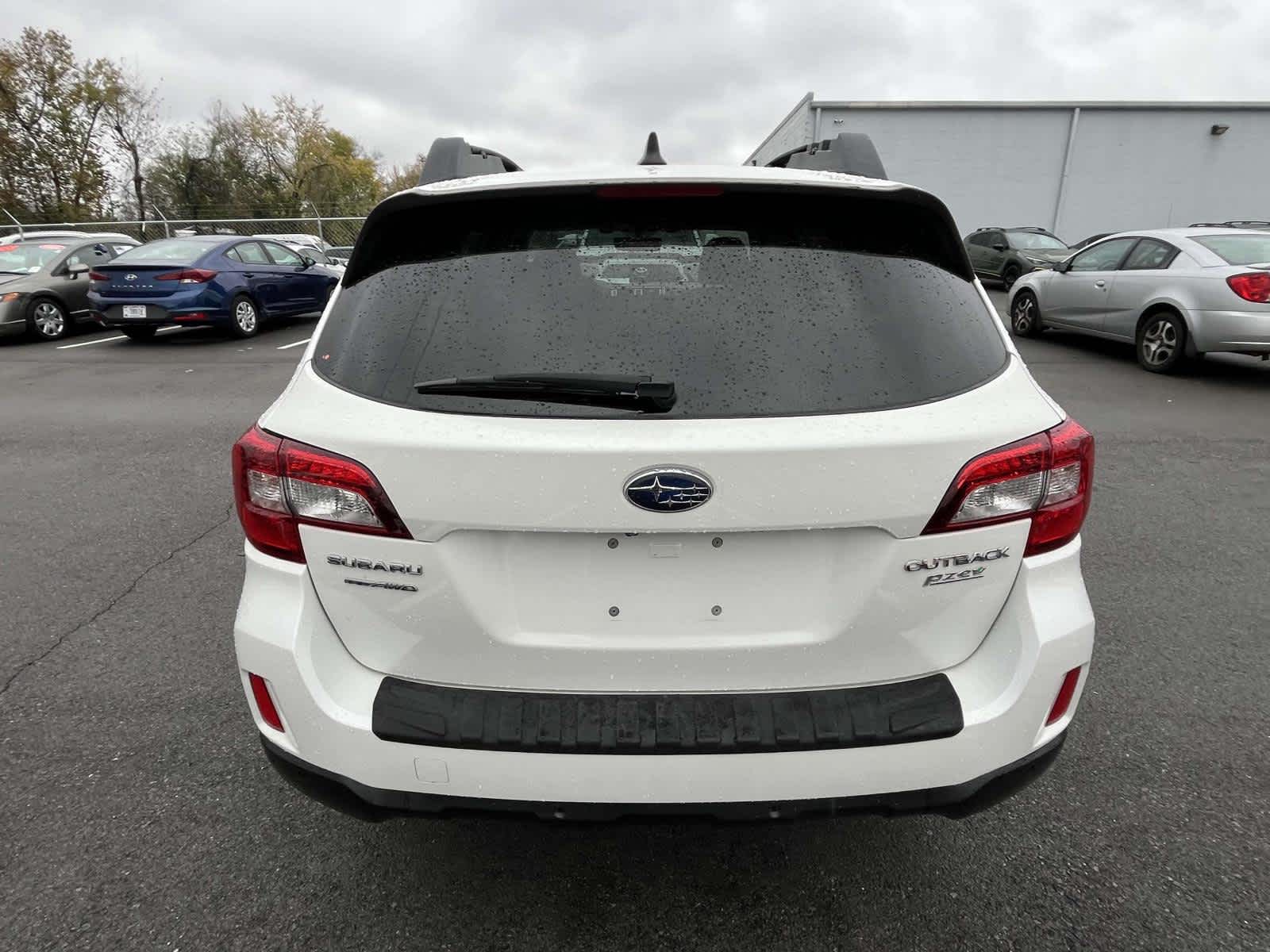 2017 Subaru Outback Limited 7