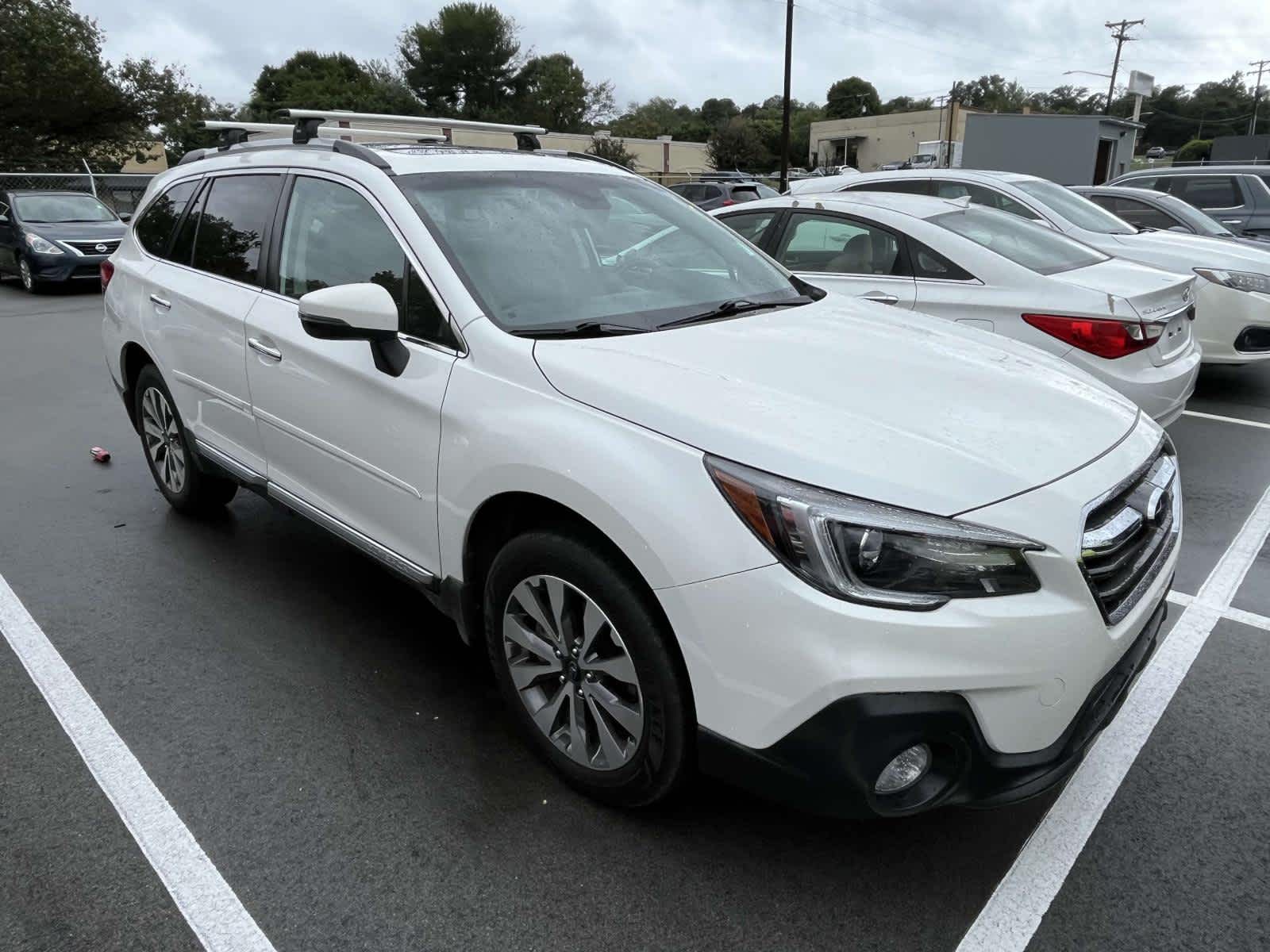 2018 Subaru Outback Touring 3