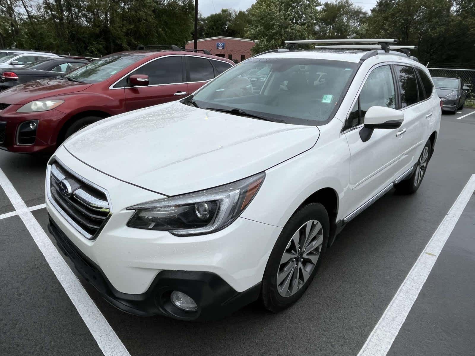 2018 Subaru Outback Touring 1