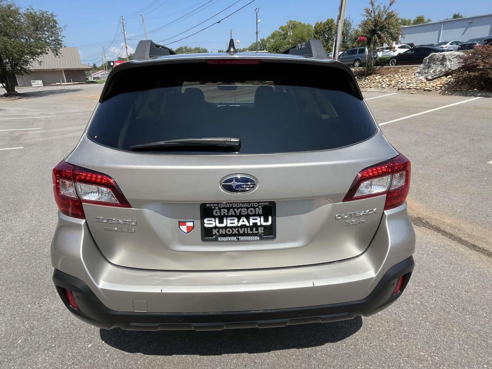 2018 Subaru Outback Limited 7