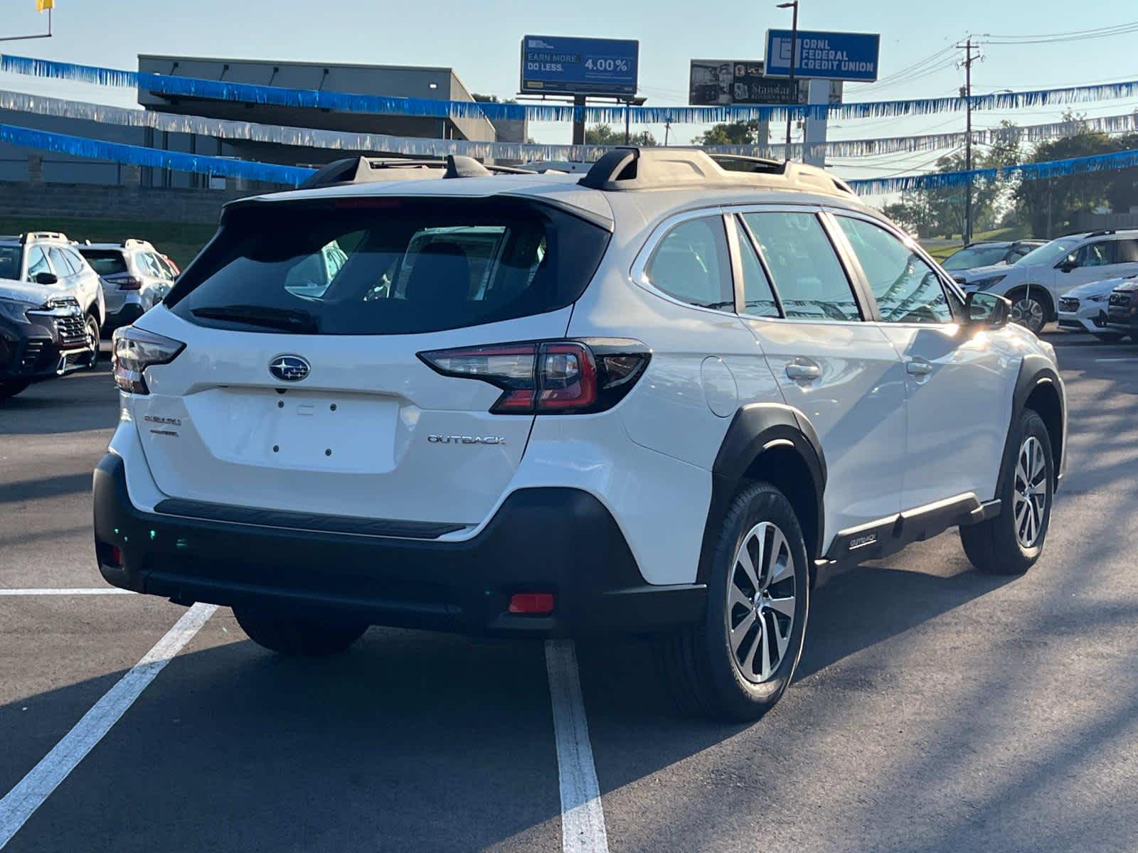 2025 Subaru Outback AWD 6