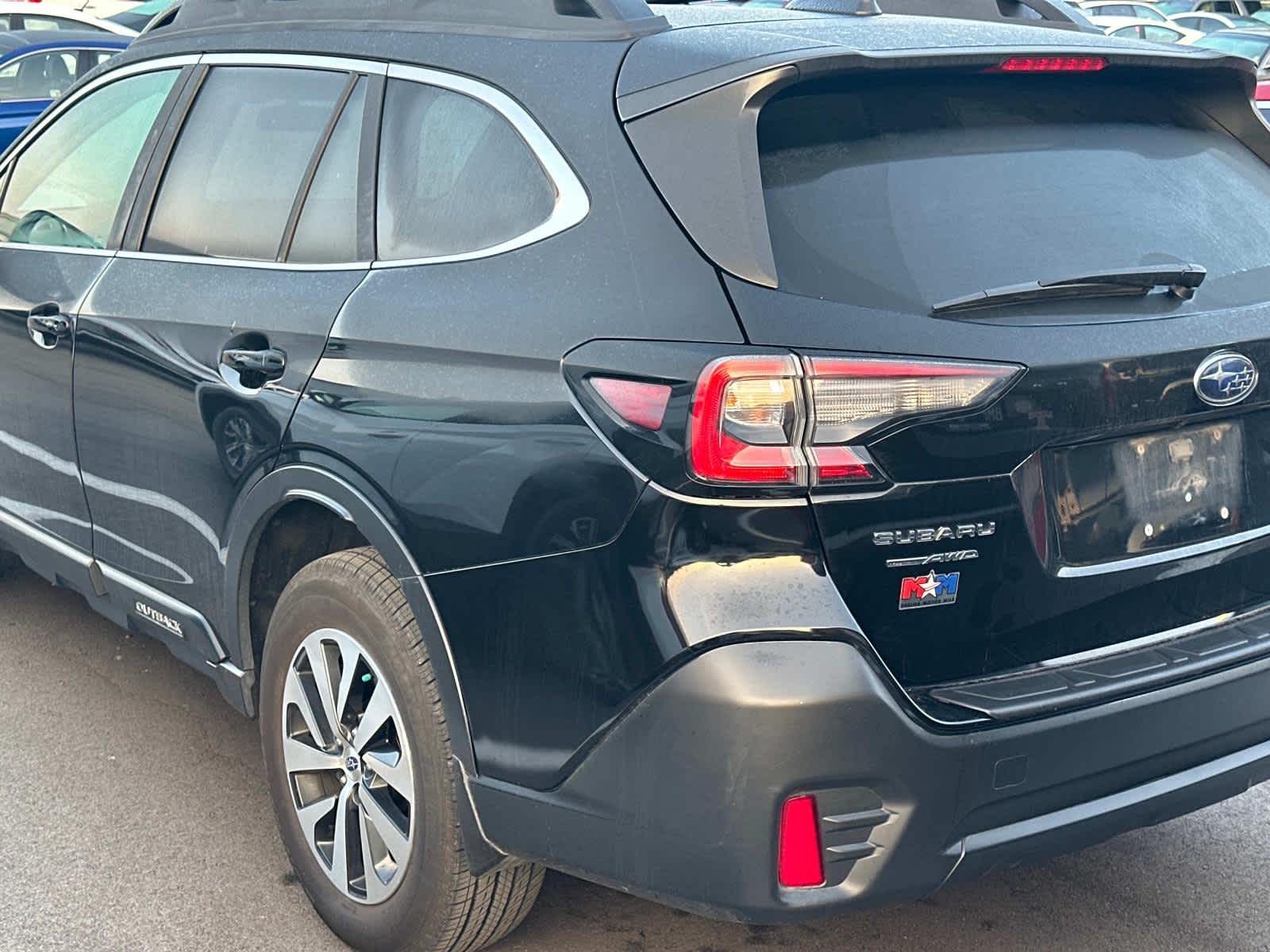 2020 Subaru Outback Premium 2