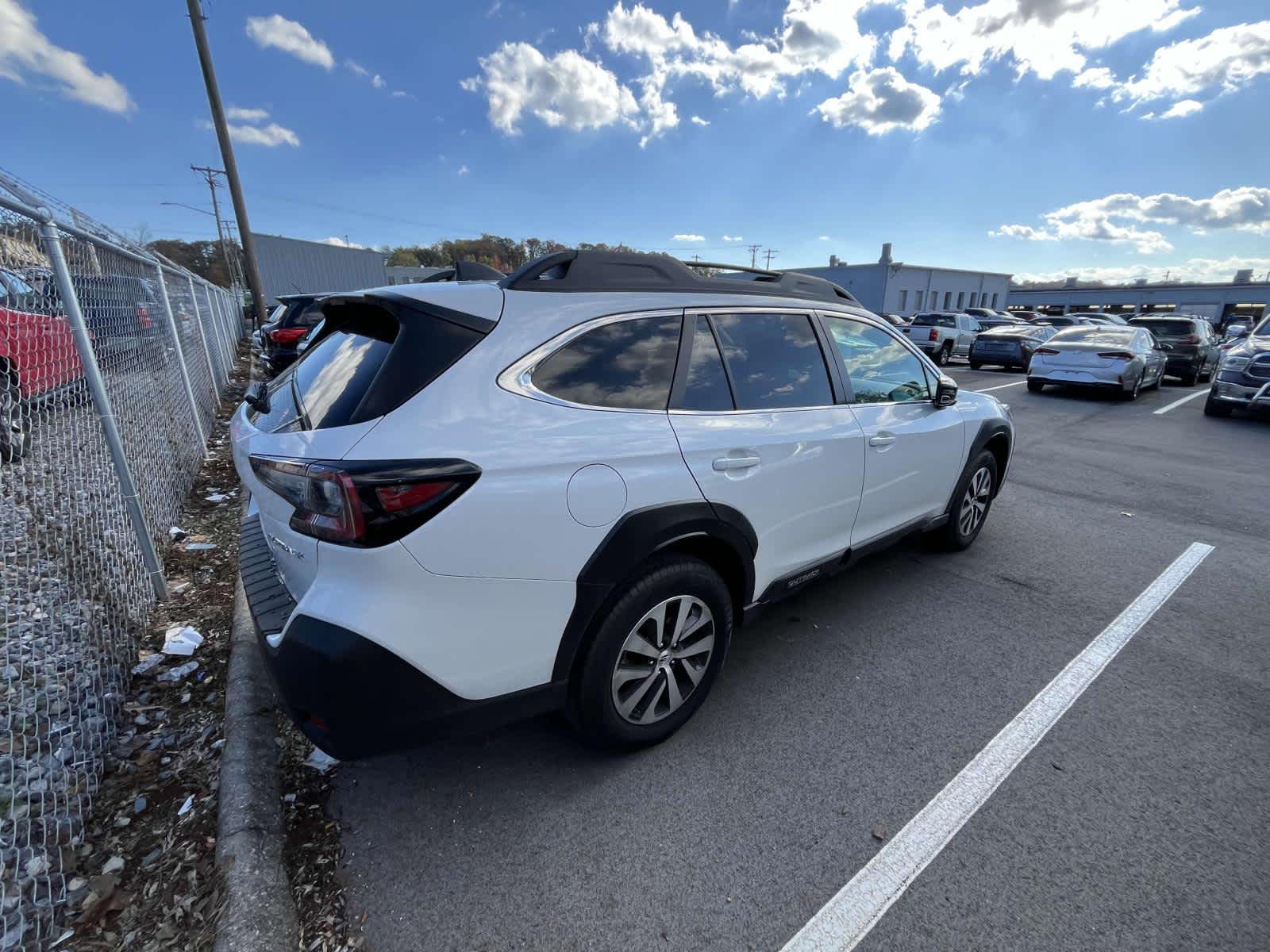 2023 Subaru Outback Premium 4