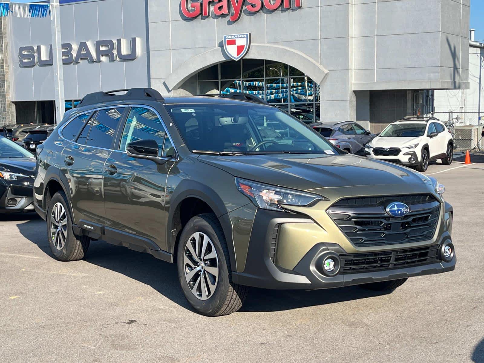 2025 Subaru Outback Premium 2