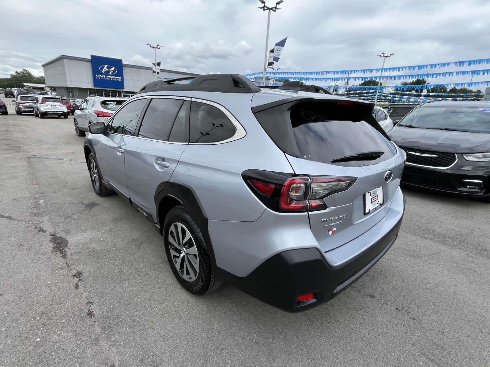 2023 Subaru Outback Premium 6