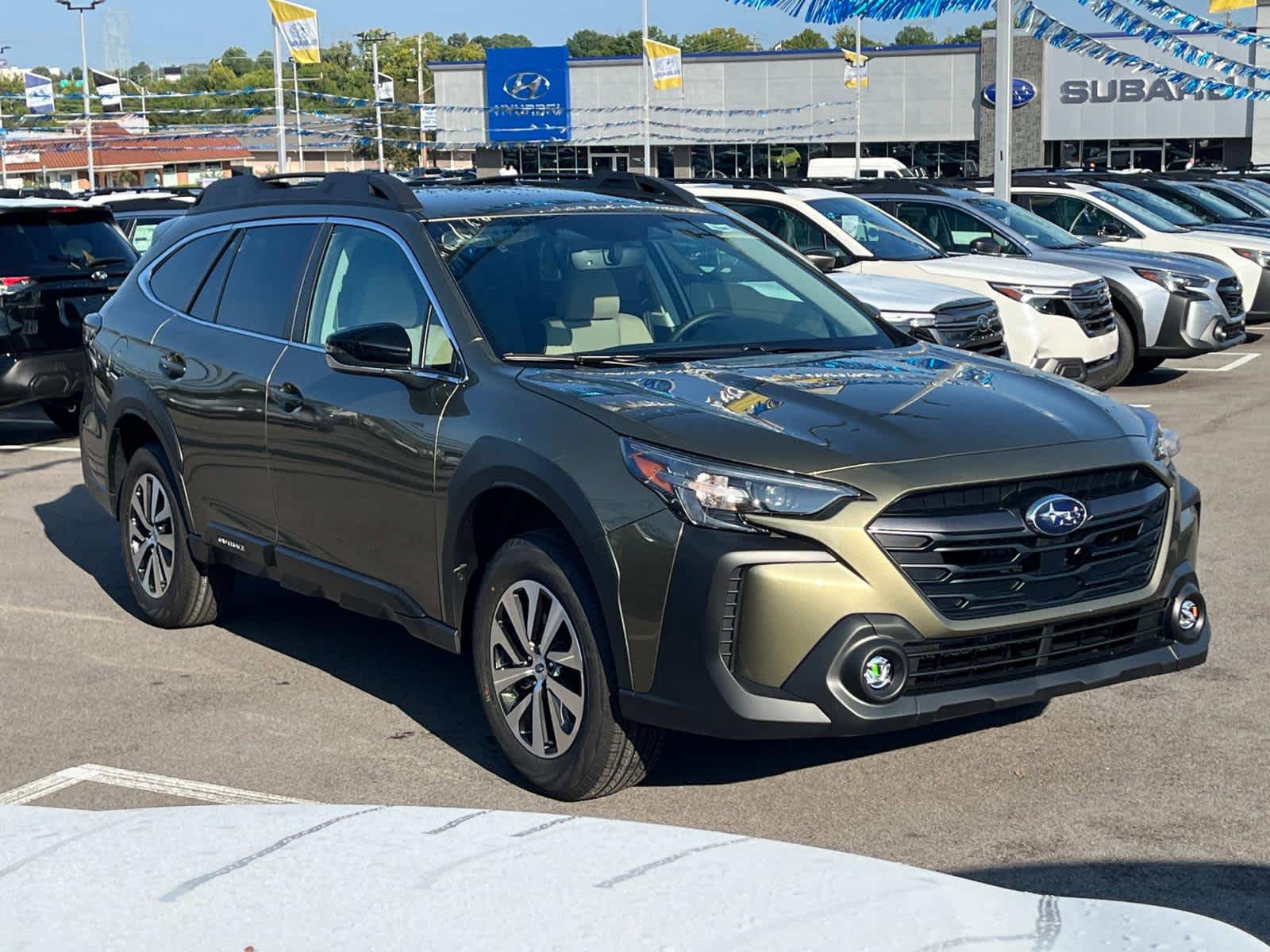 2025 Subaru Outback Premium 2