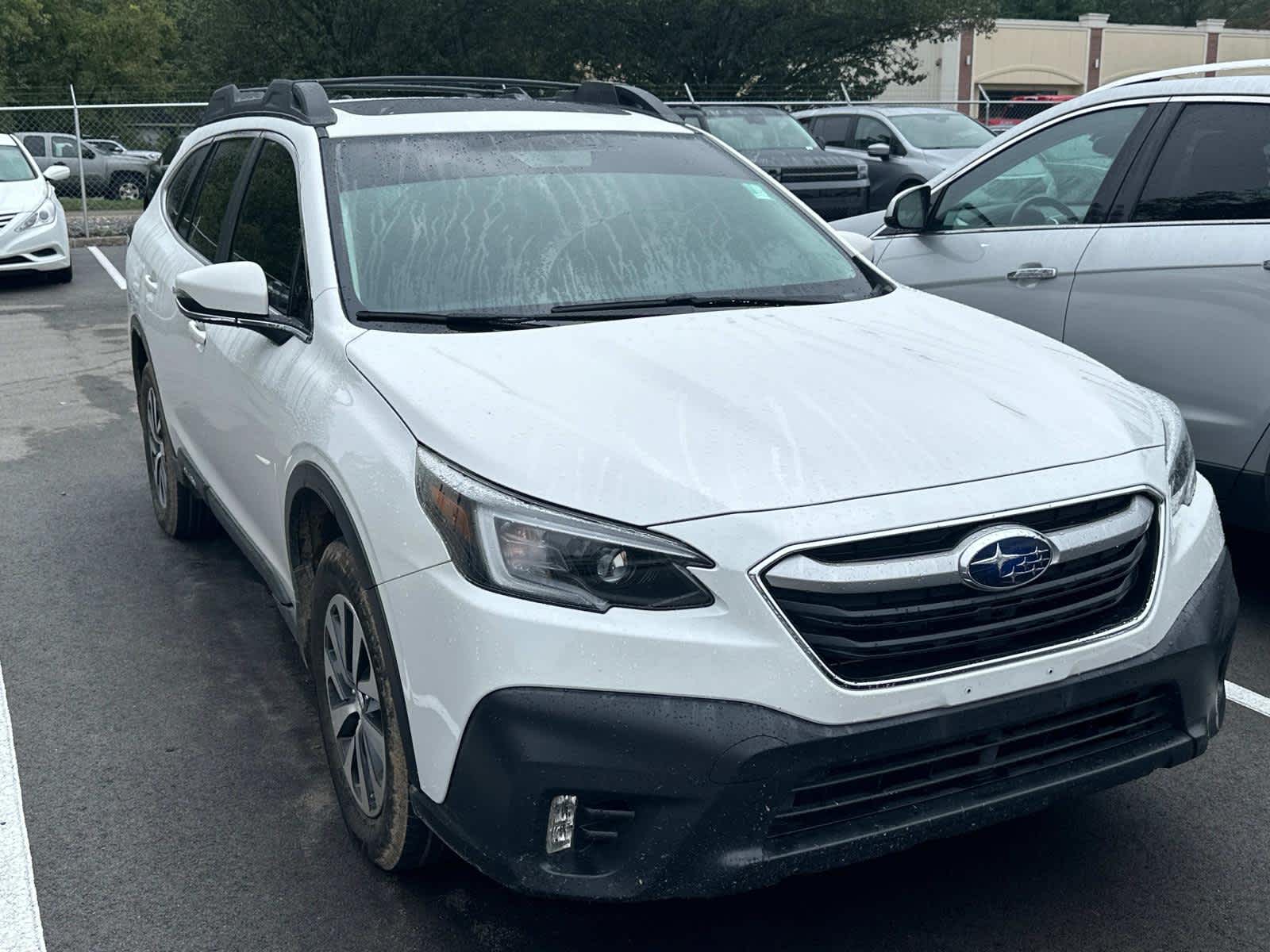 2020 Subaru Outback Premium 2