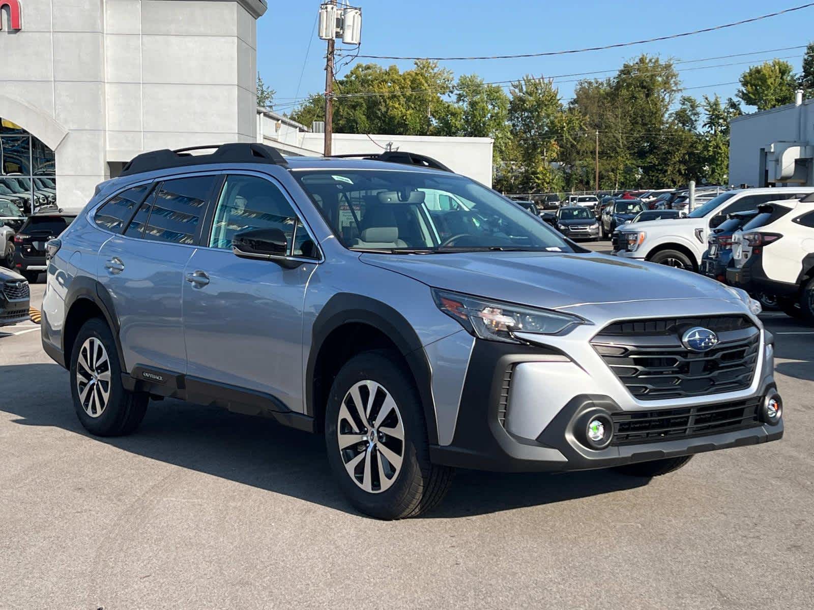 2025 Subaru Outback Premium 2