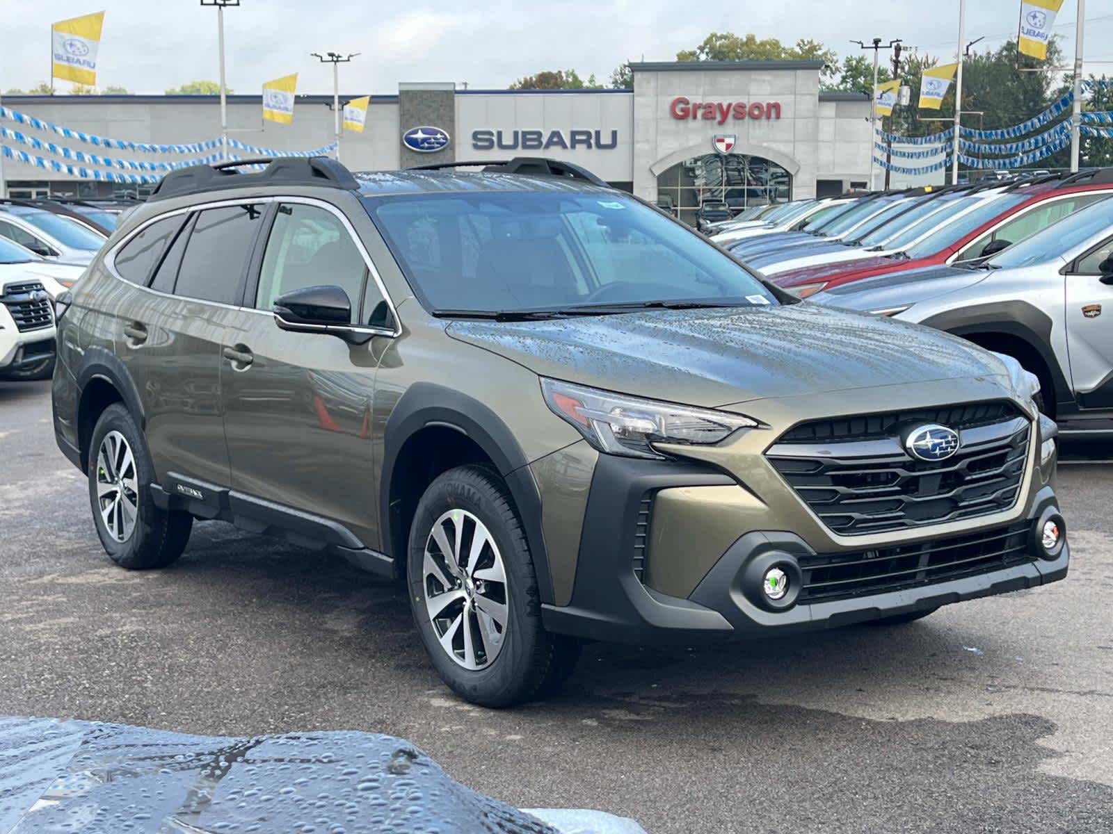 2025 Subaru Outback Premium 2