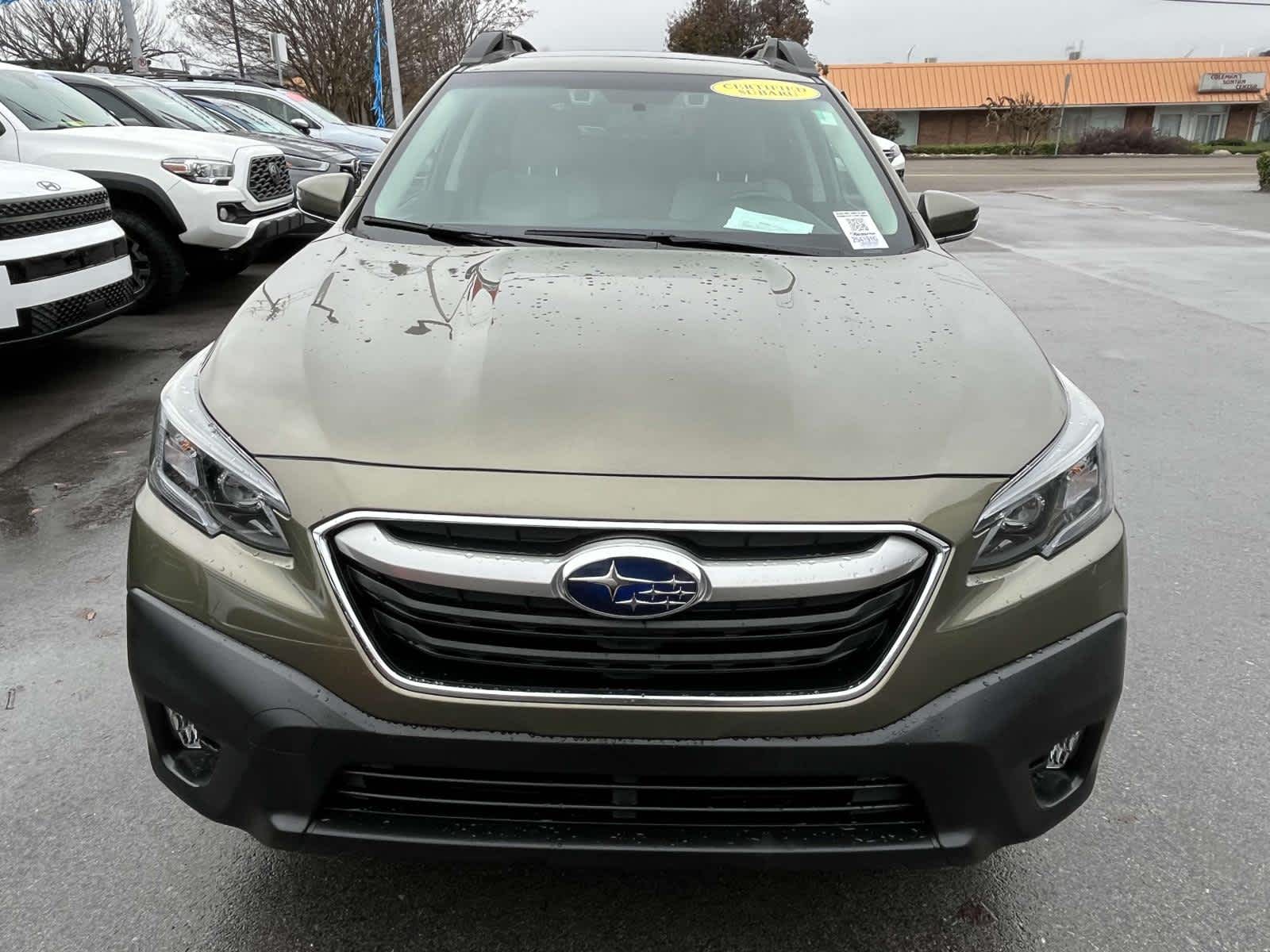 2022 Subaru Outback Premium 2