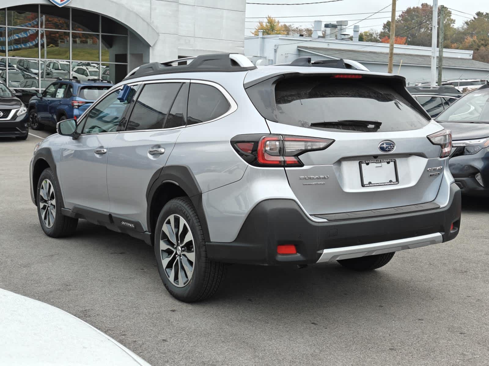 2025 Subaru Outback Touring 5