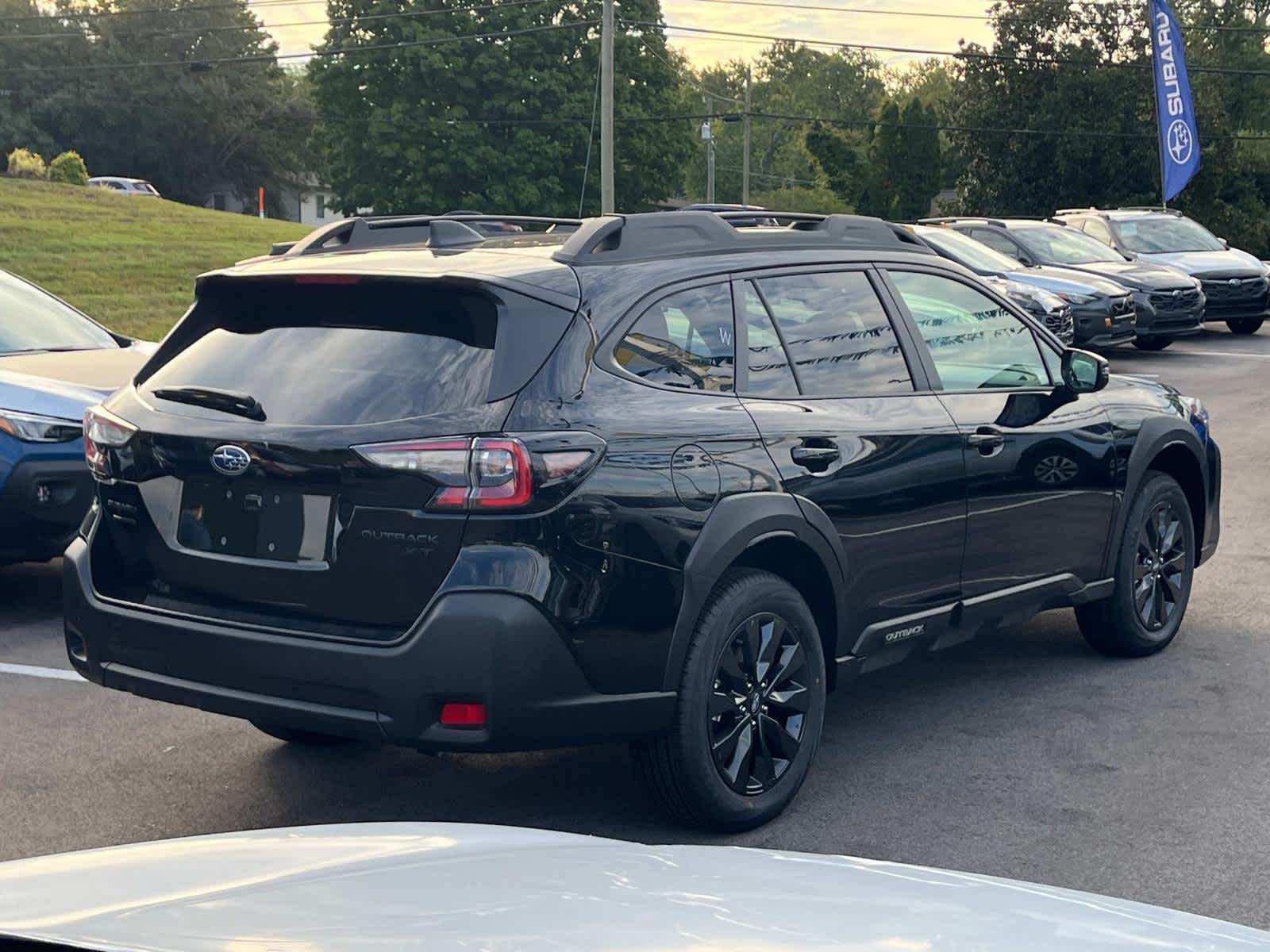 2025 Subaru Outback Onyx Edition XT 6