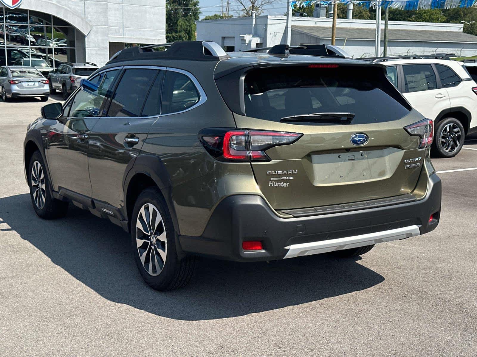 2024 Subaru Outback Touring XT 6