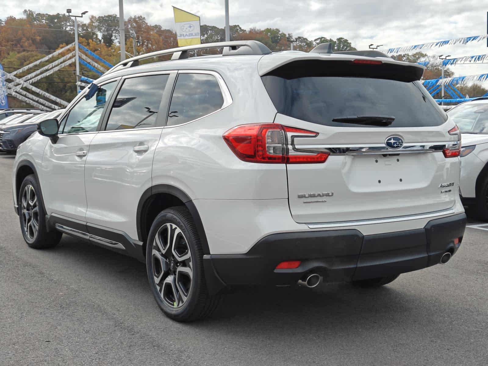 2024 Subaru Ascent Limited 5