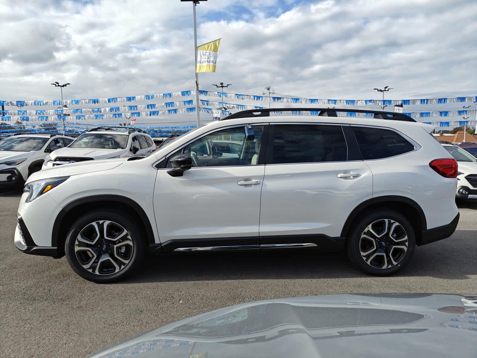 2024 Subaru Ascent Limited 4