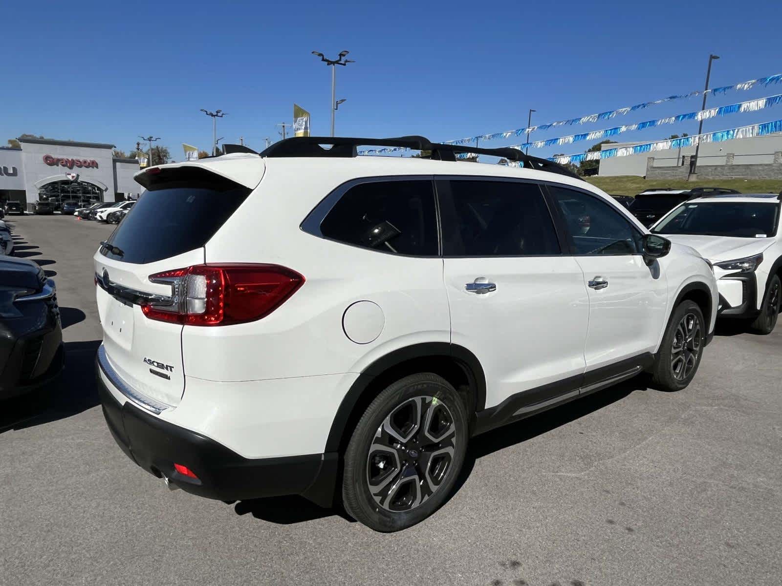 2024 Subaru Ascent Touring 8