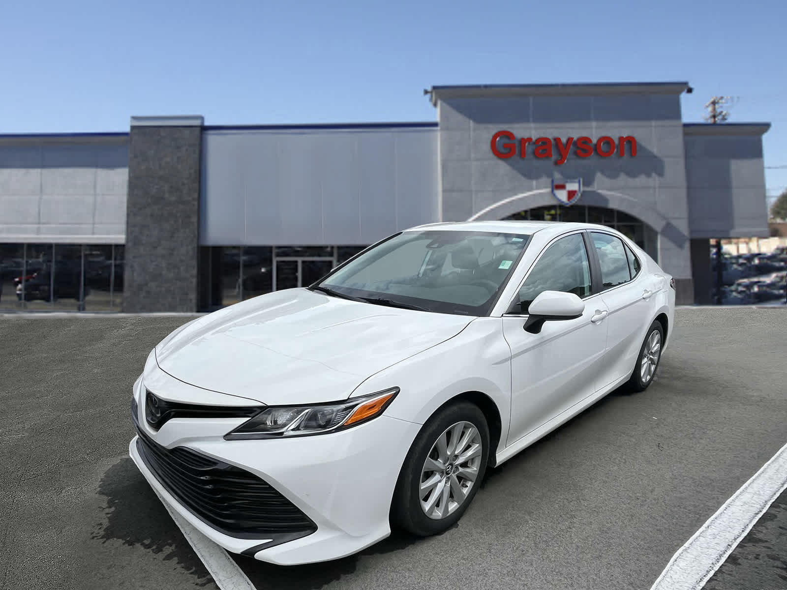 2019 Toyota Camry LE 1