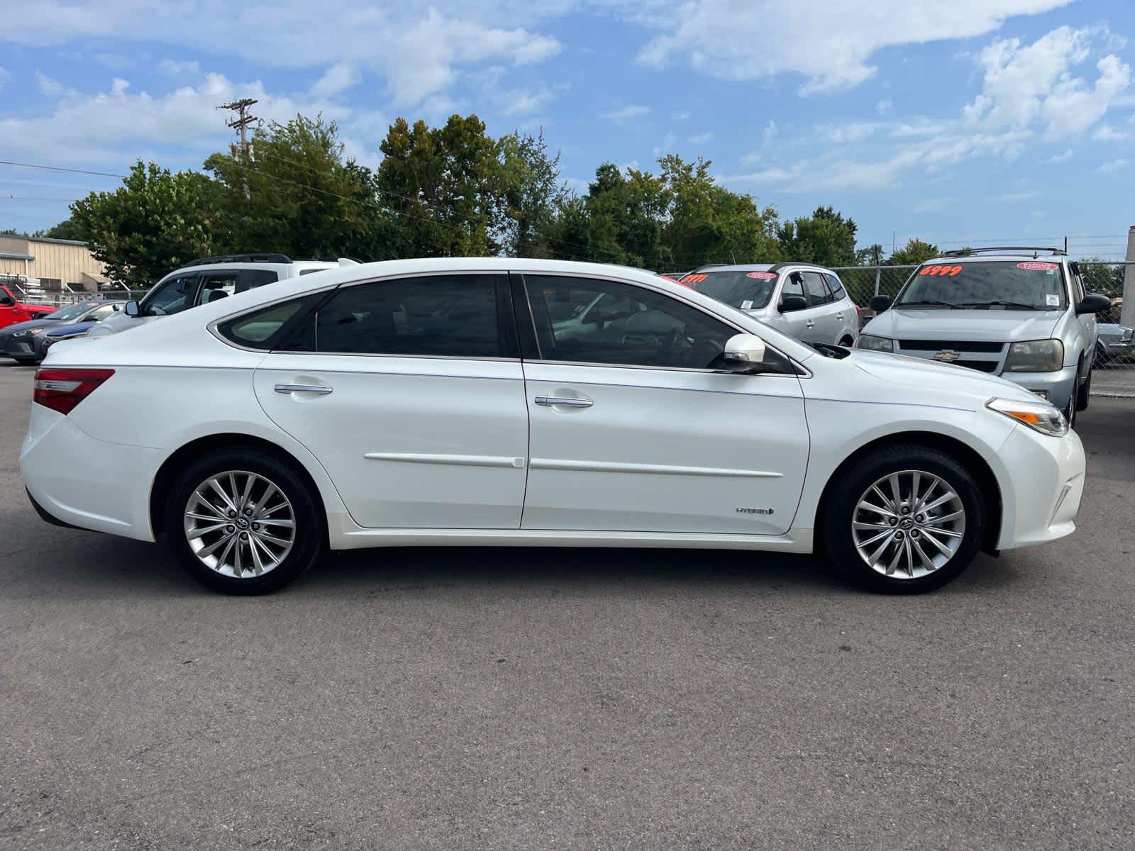 2017 Toyota Avalon Hybrid Limited 4