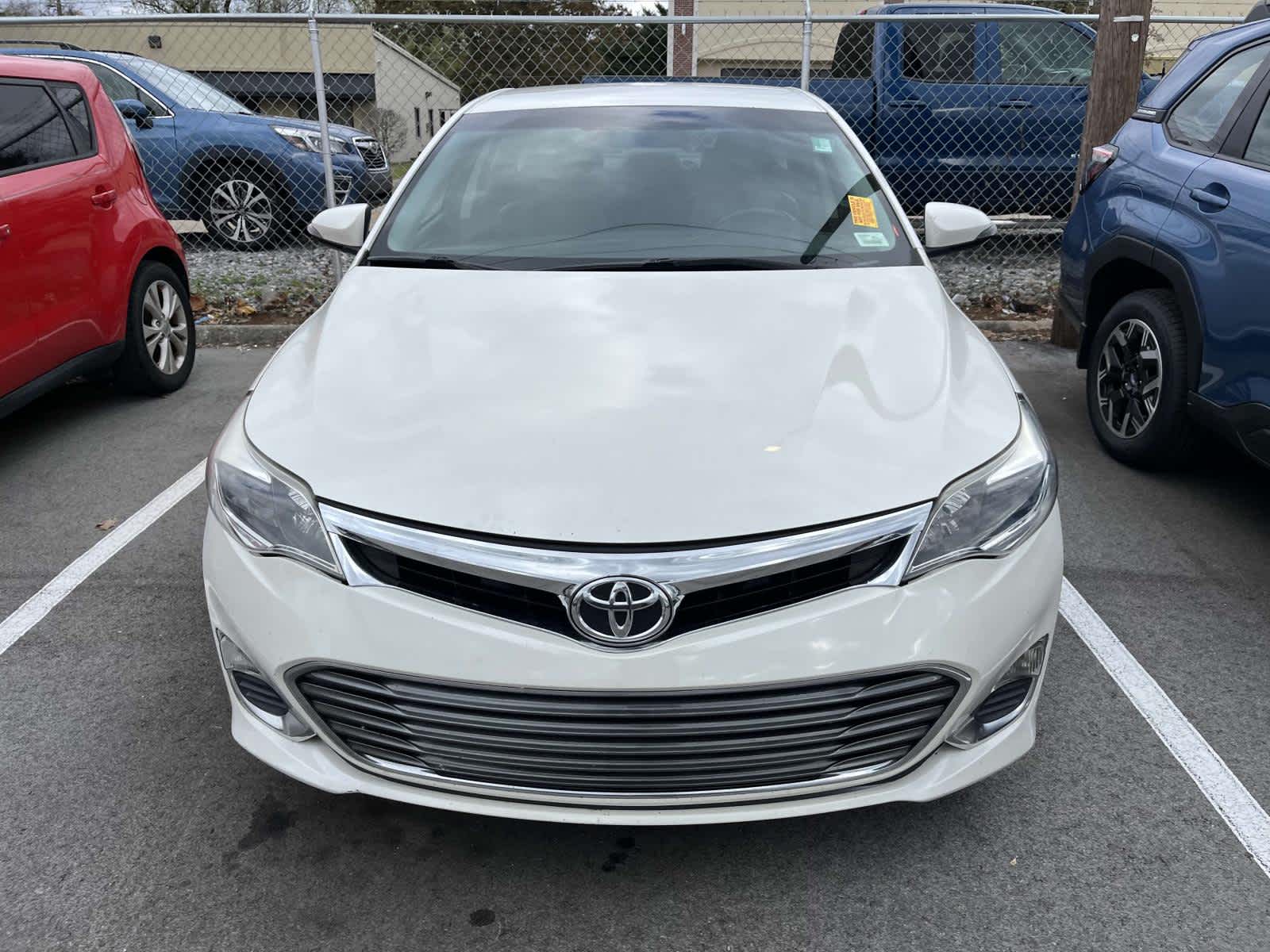 2013 Toyota Avalon XLE 2