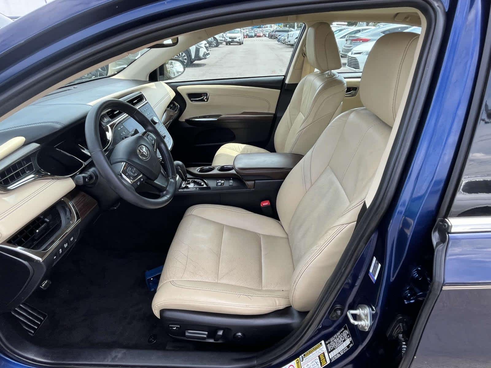 2013 Toyota Avalon XLE 12