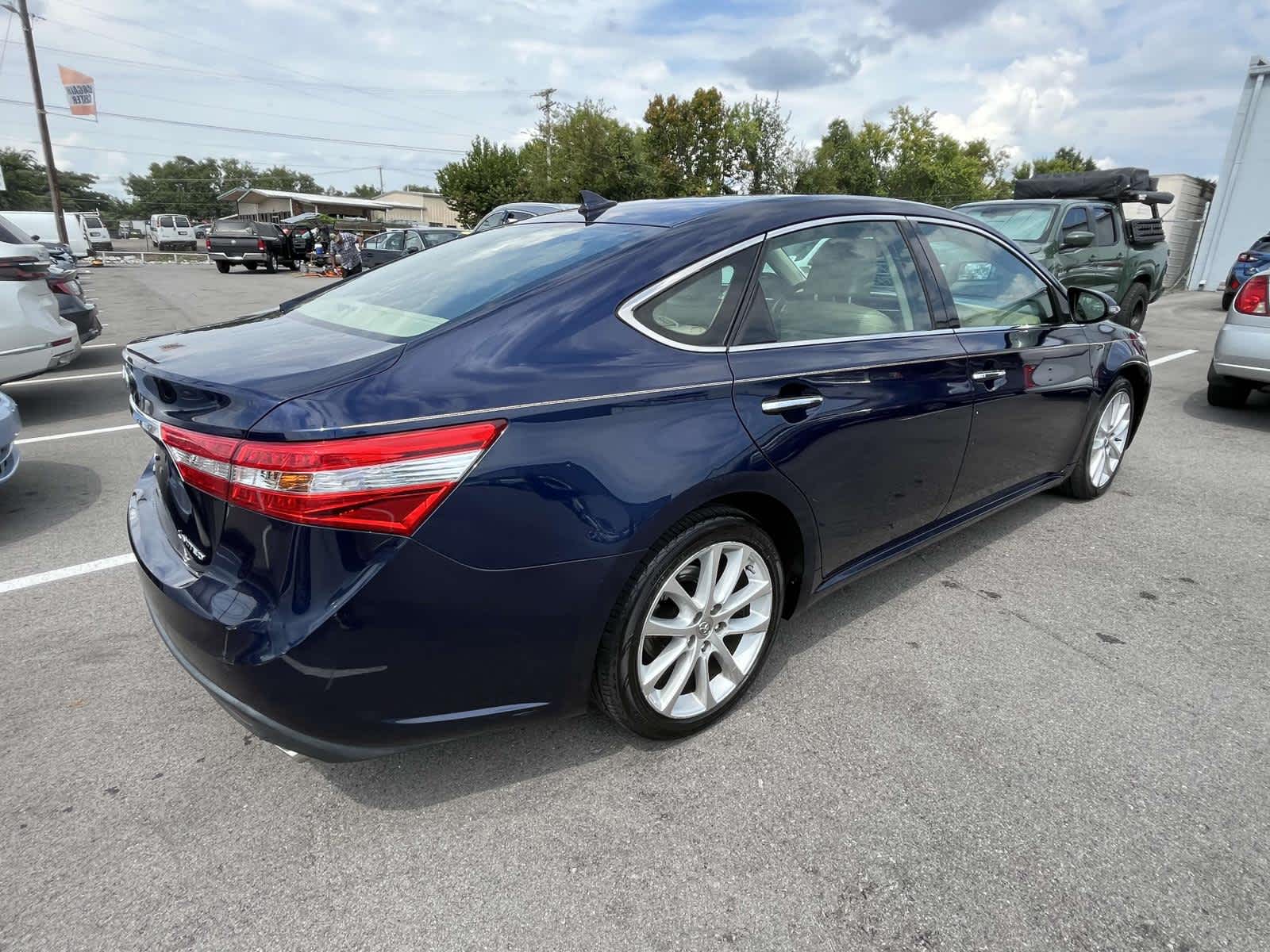 2013 Toyota Avalon XLE 8