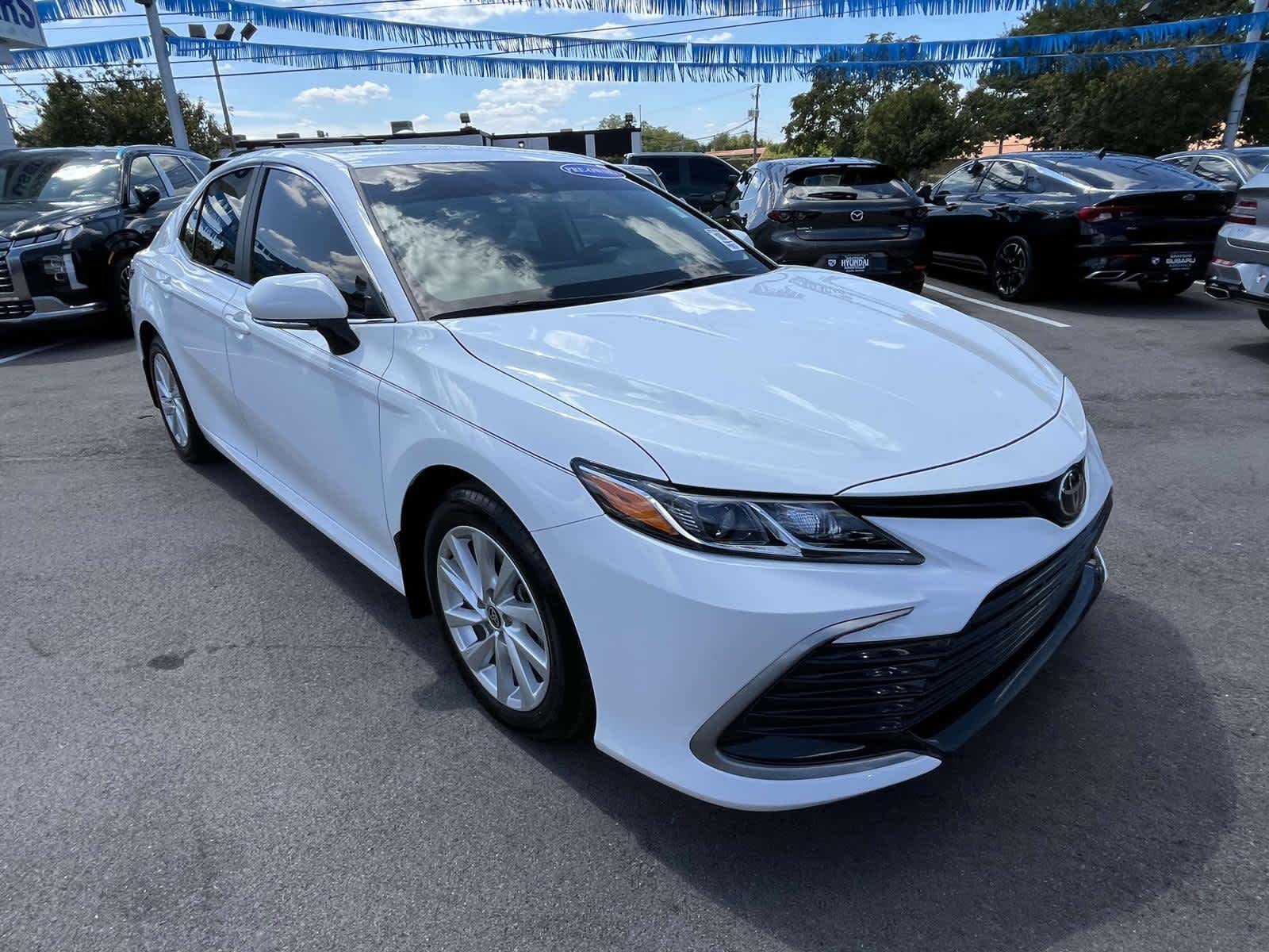 2024 Toyota Camry LE 2