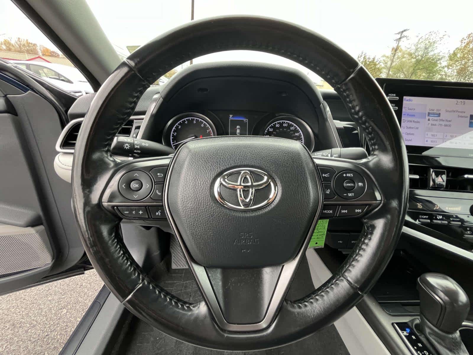 2021 Toyota Camry SE 22