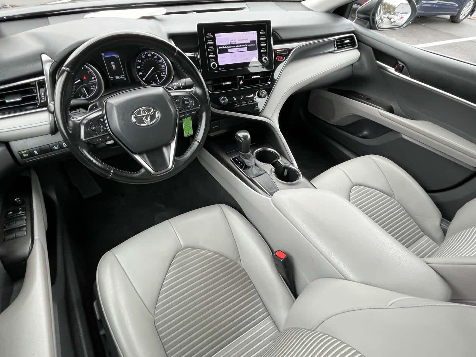 2021 Toyota Camry SE 14