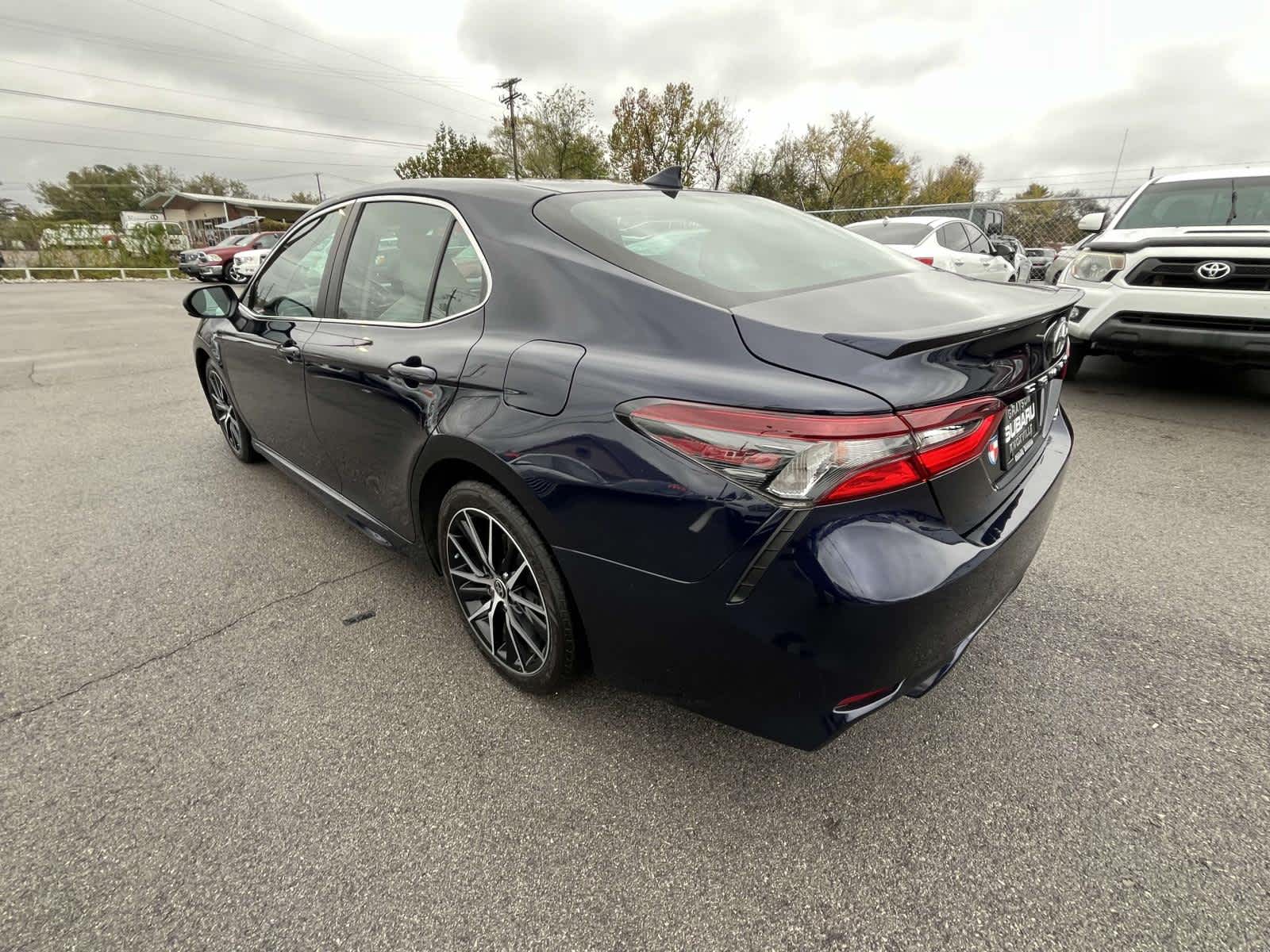 2021 Toyota Camry SE 6