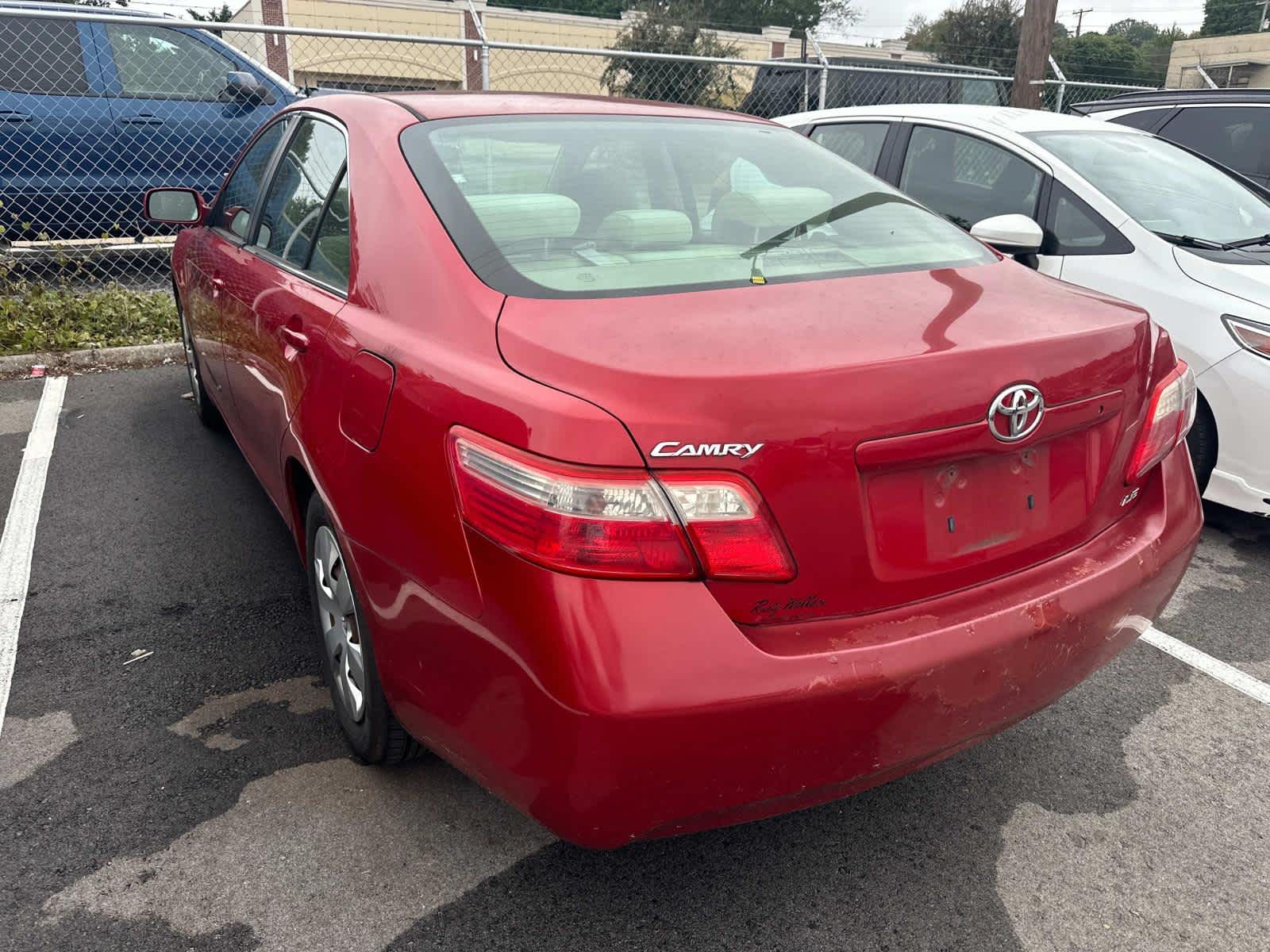 2009 Toyota Camry LE 4