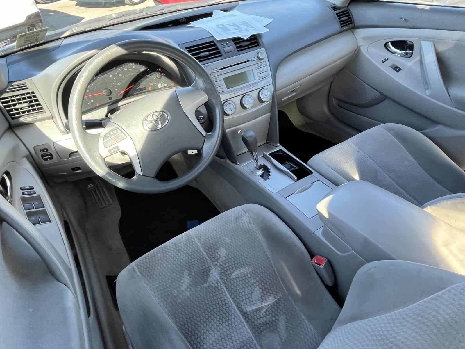 2010 Toyota Camry  14