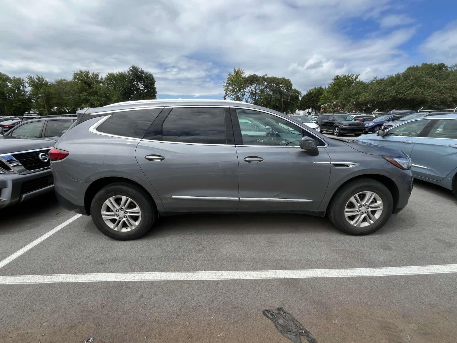 2019 Buick Enclave Essence 3