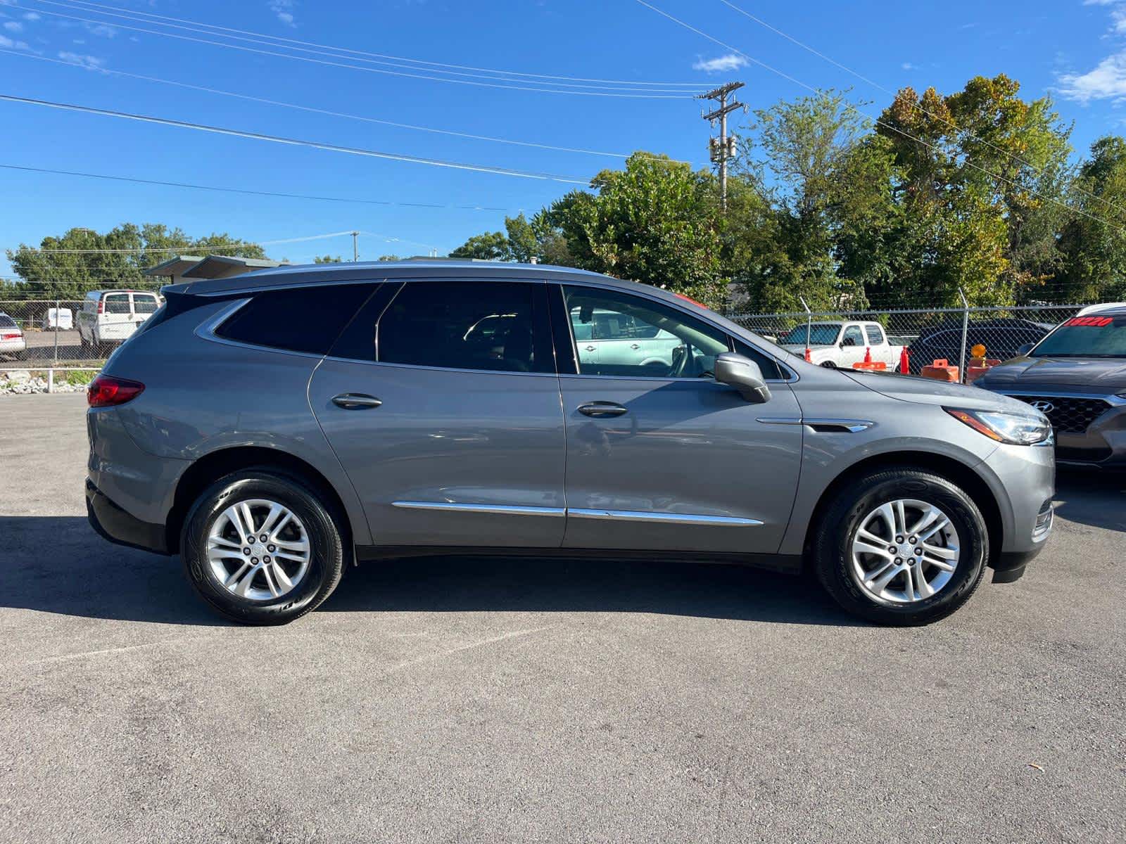 2019 Buick Enclave Essence 4